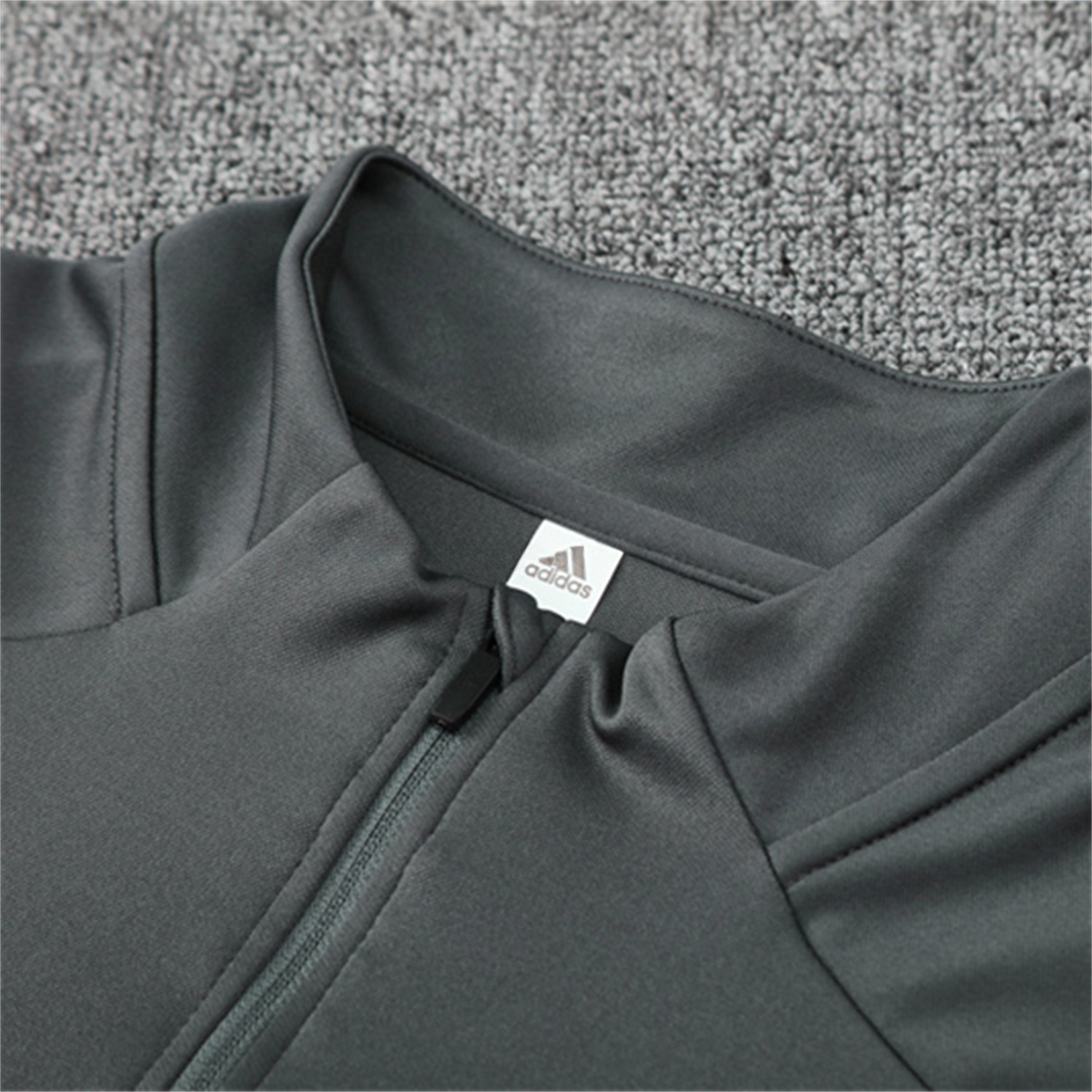 Bayern Munich 25-26 Kids Long Sleeves Training Set - Dark Grey Top & Pants - Unitedfutballjersey