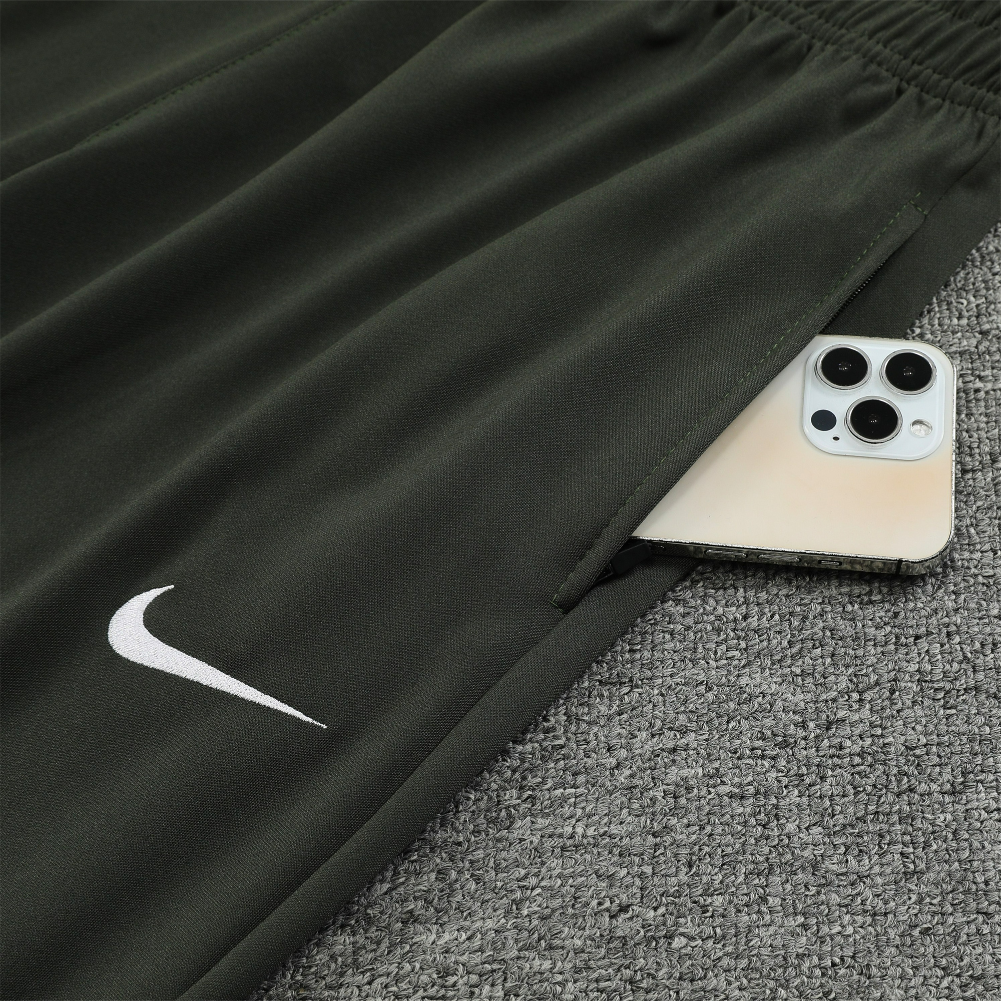 B.A.R.S.A 23-24 Long Sleeve Training Set - Unitedfutballjersey