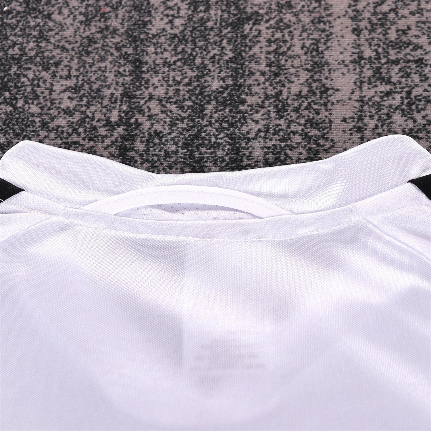 Retro Real Madrid 04-05 Home Kids Kit - Unitedfutballjersey