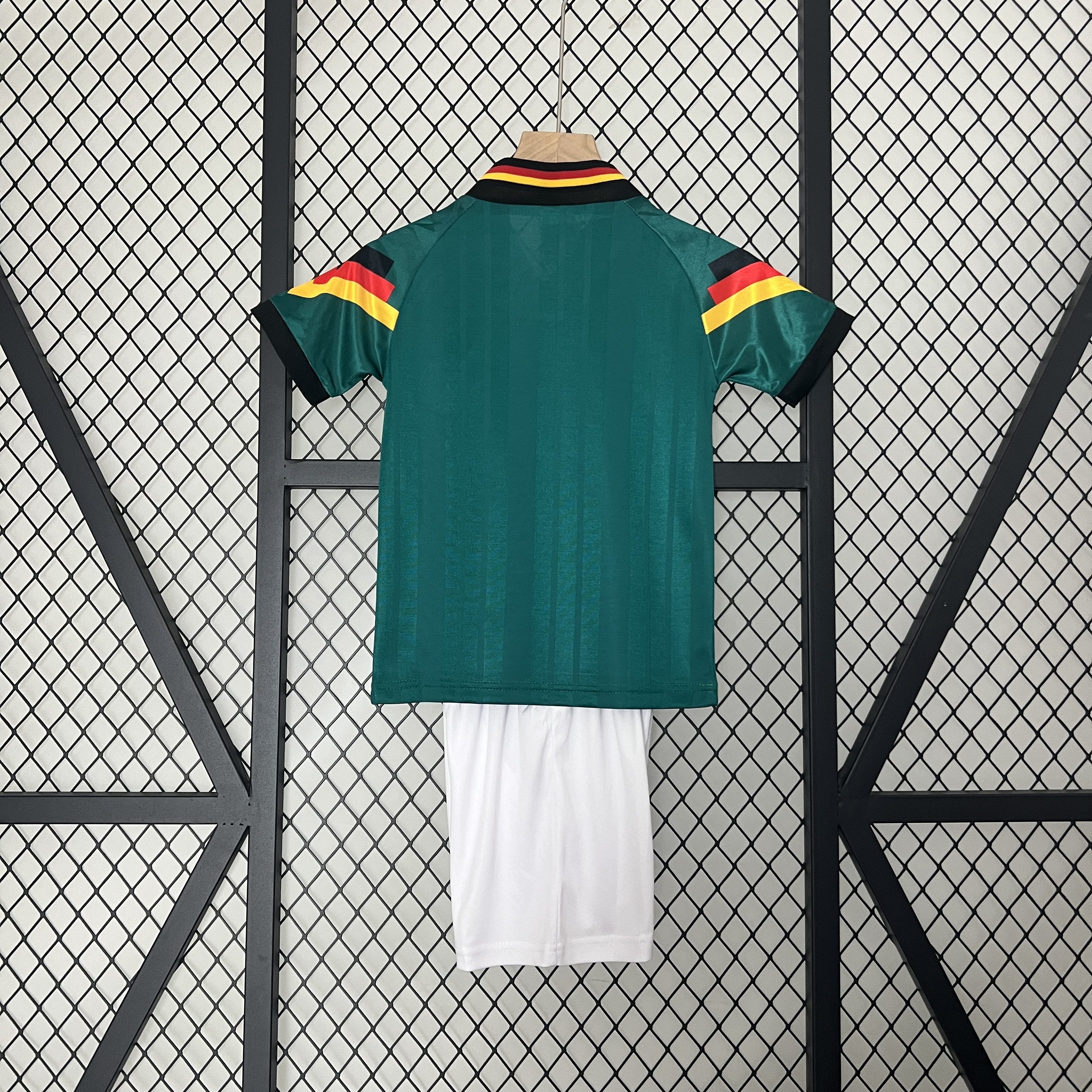 Retro Germany 1992 Away Stadium Kids Kit - Unitedfutballjersey