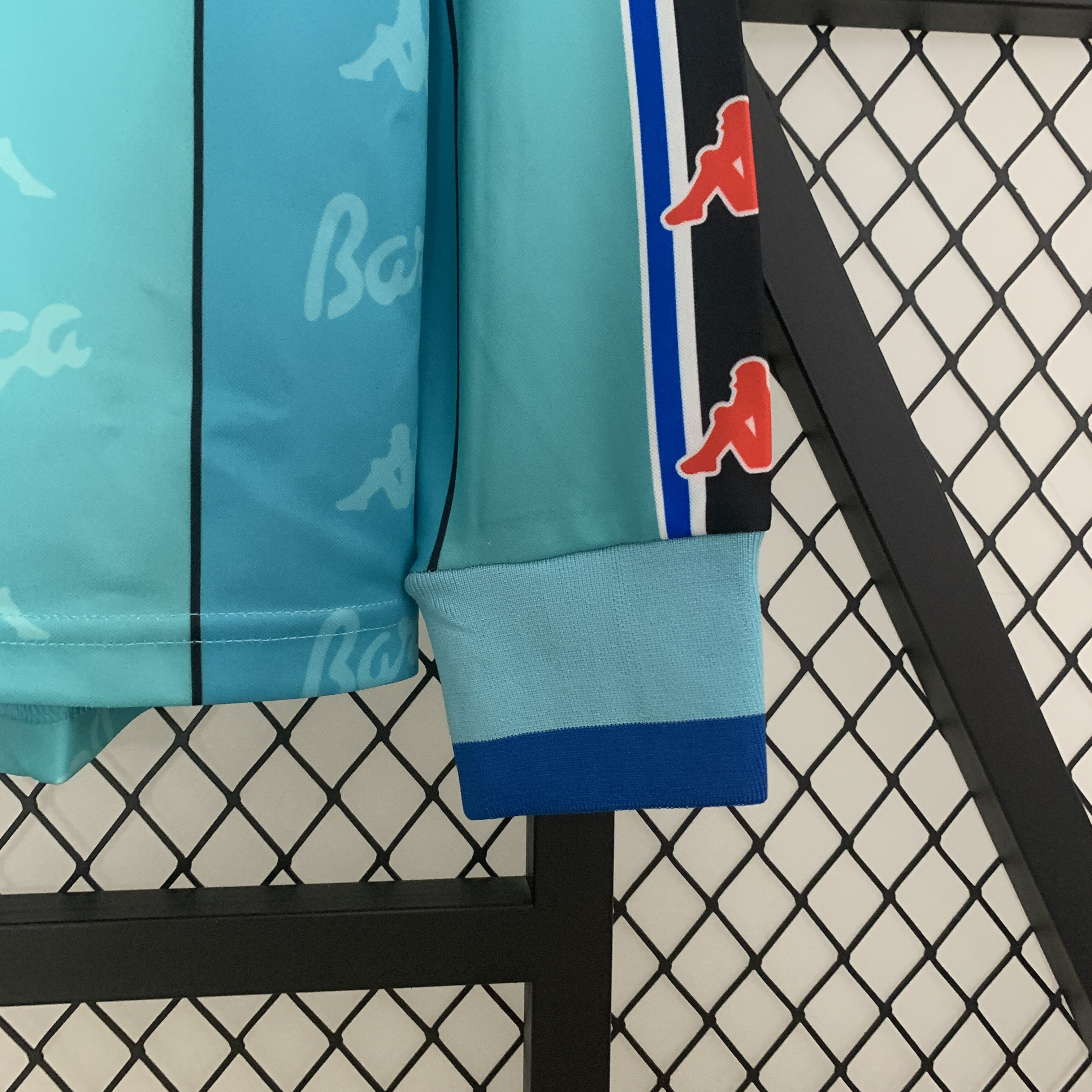 Retro Barcelona 96-97 Away Stadium Long Sleeve Jersey - Unitedfutballjersey