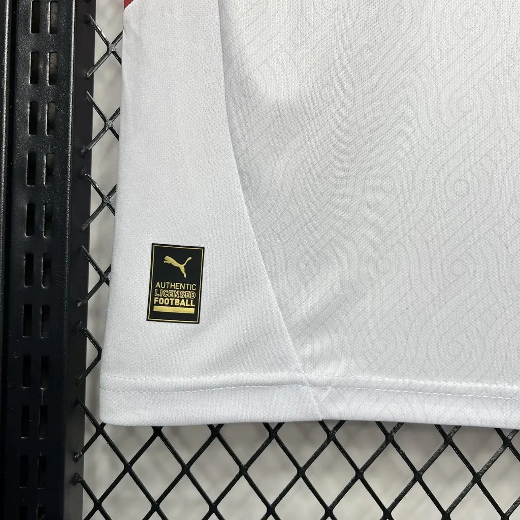 Galatasaray 24-25 Away Jersey - Fans Version - Unitedfutballjersey