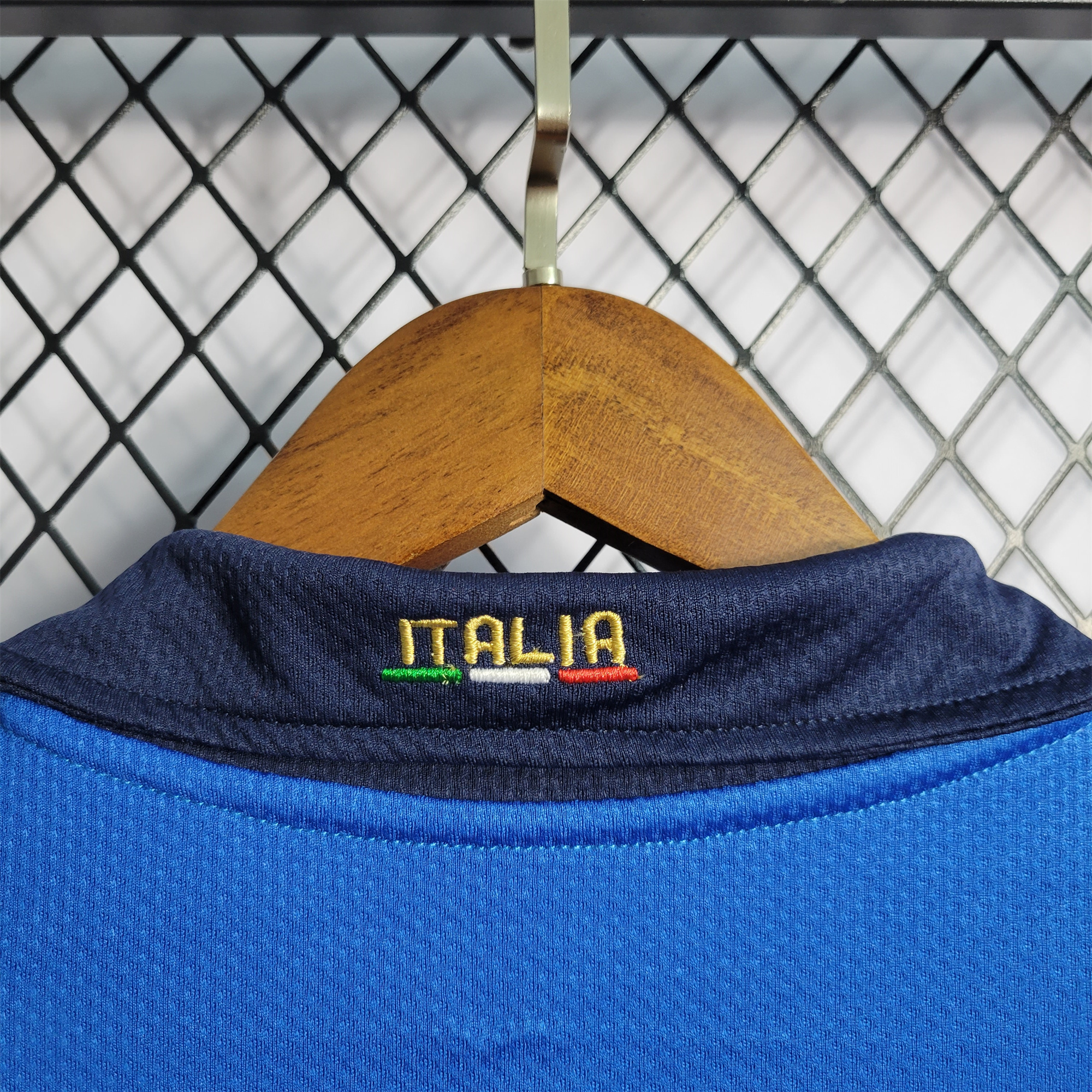 Retro Italy 2020 Home Stadium Jersey - Unitedfutballjersey