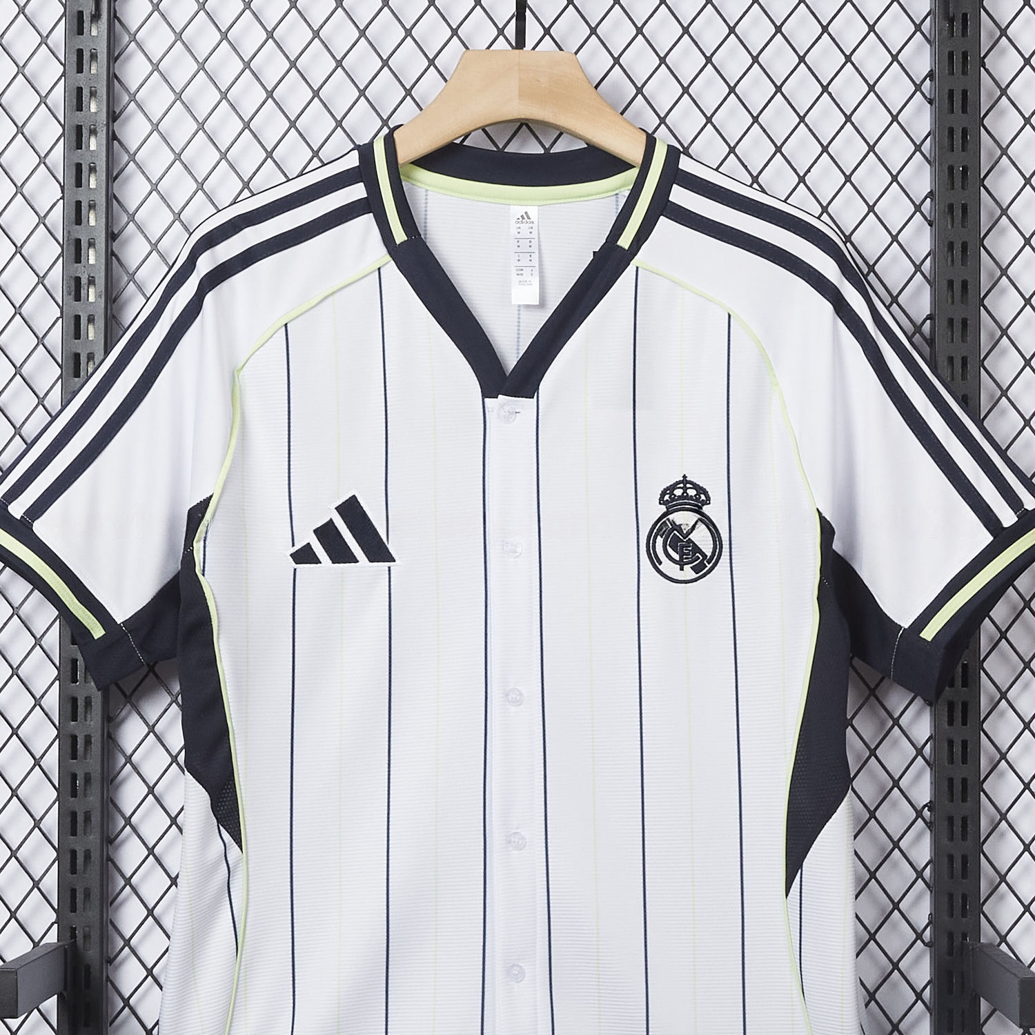 Real Madrid 25-26 White Baseball Jersey with Black Stripes - Unitedfutballjersey