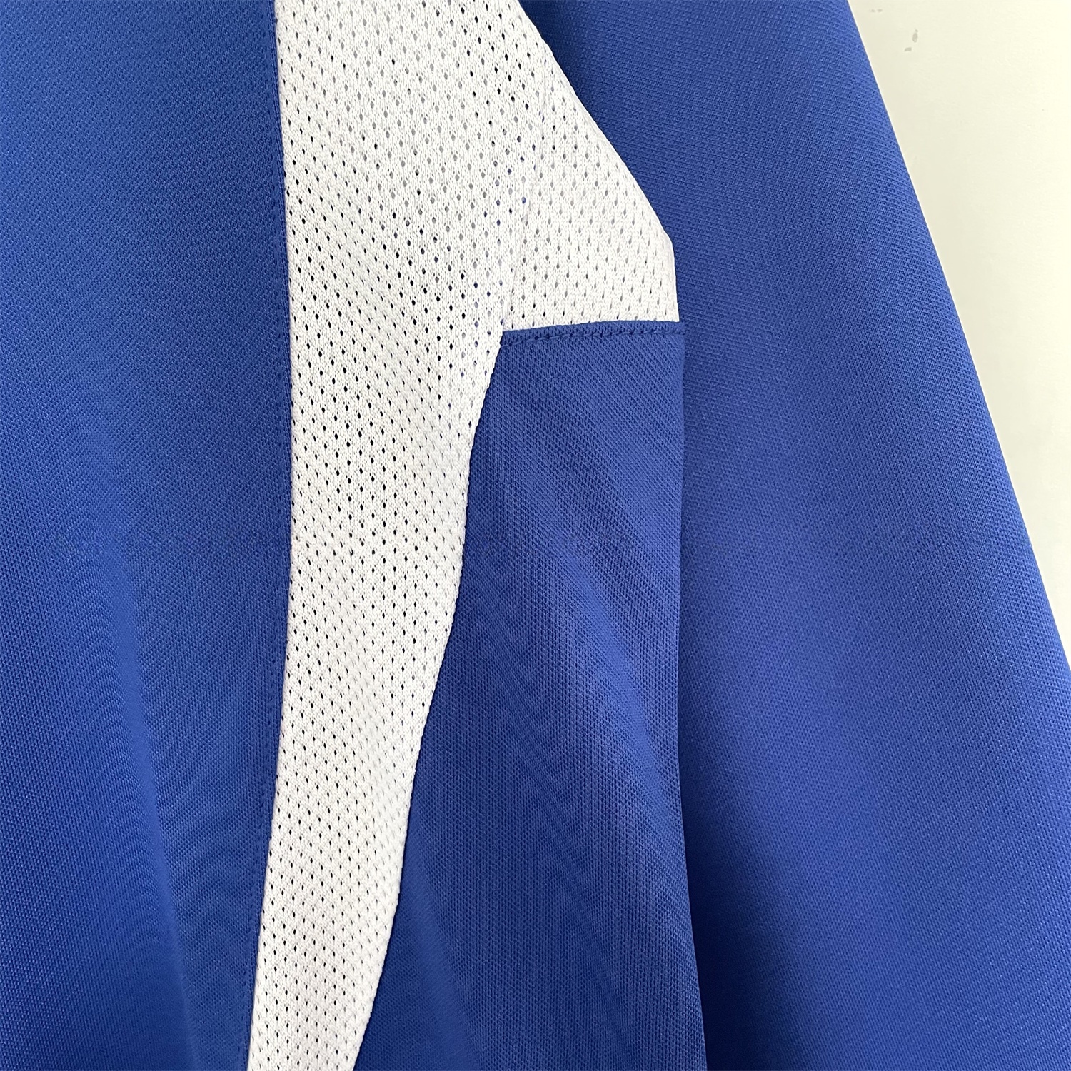 Retro Brazil 2002 Away Long Sleeves Jersey - Unitedfutballjersey