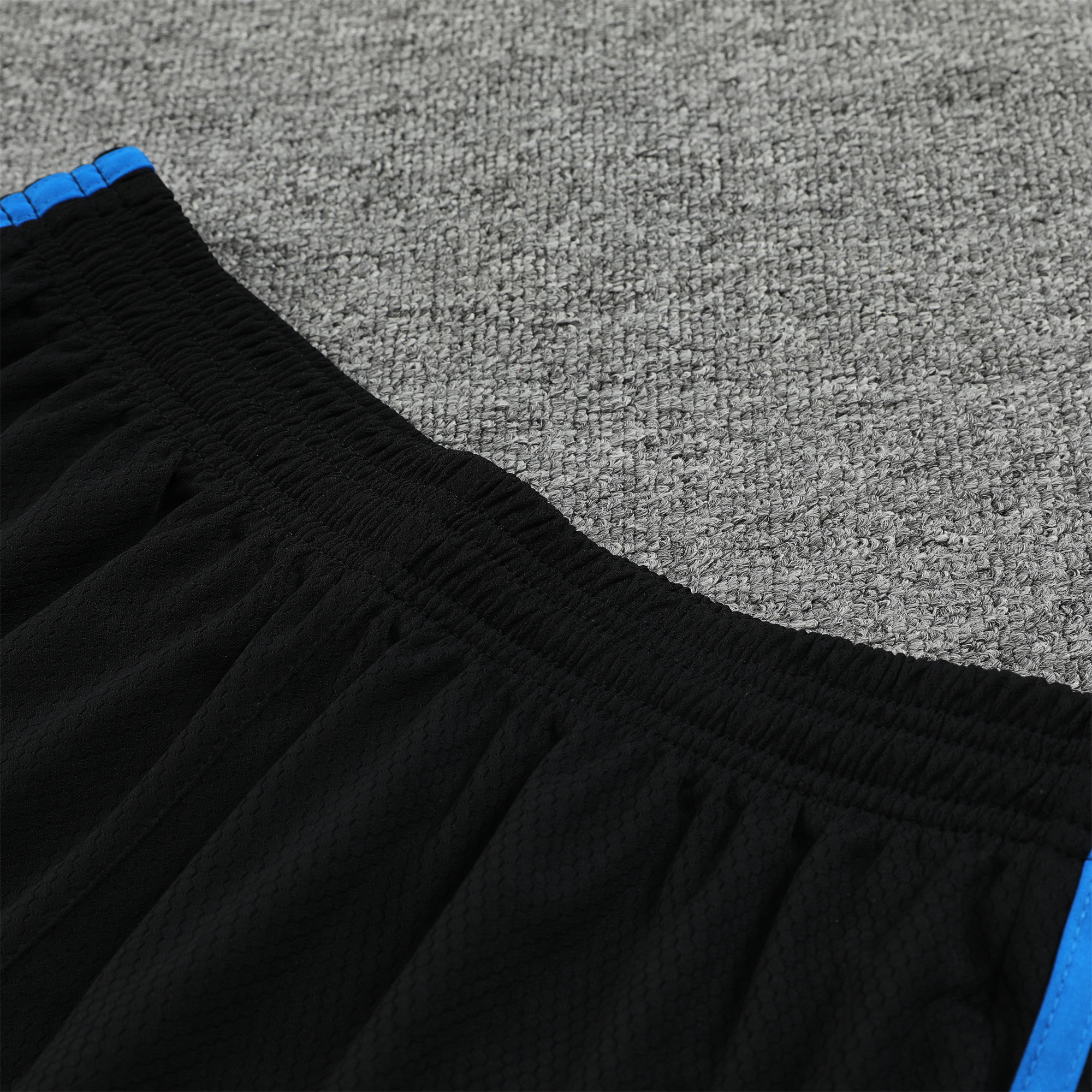 Manchester United 23-24 Vest Training Set Black Line - Unitedfutballjersey