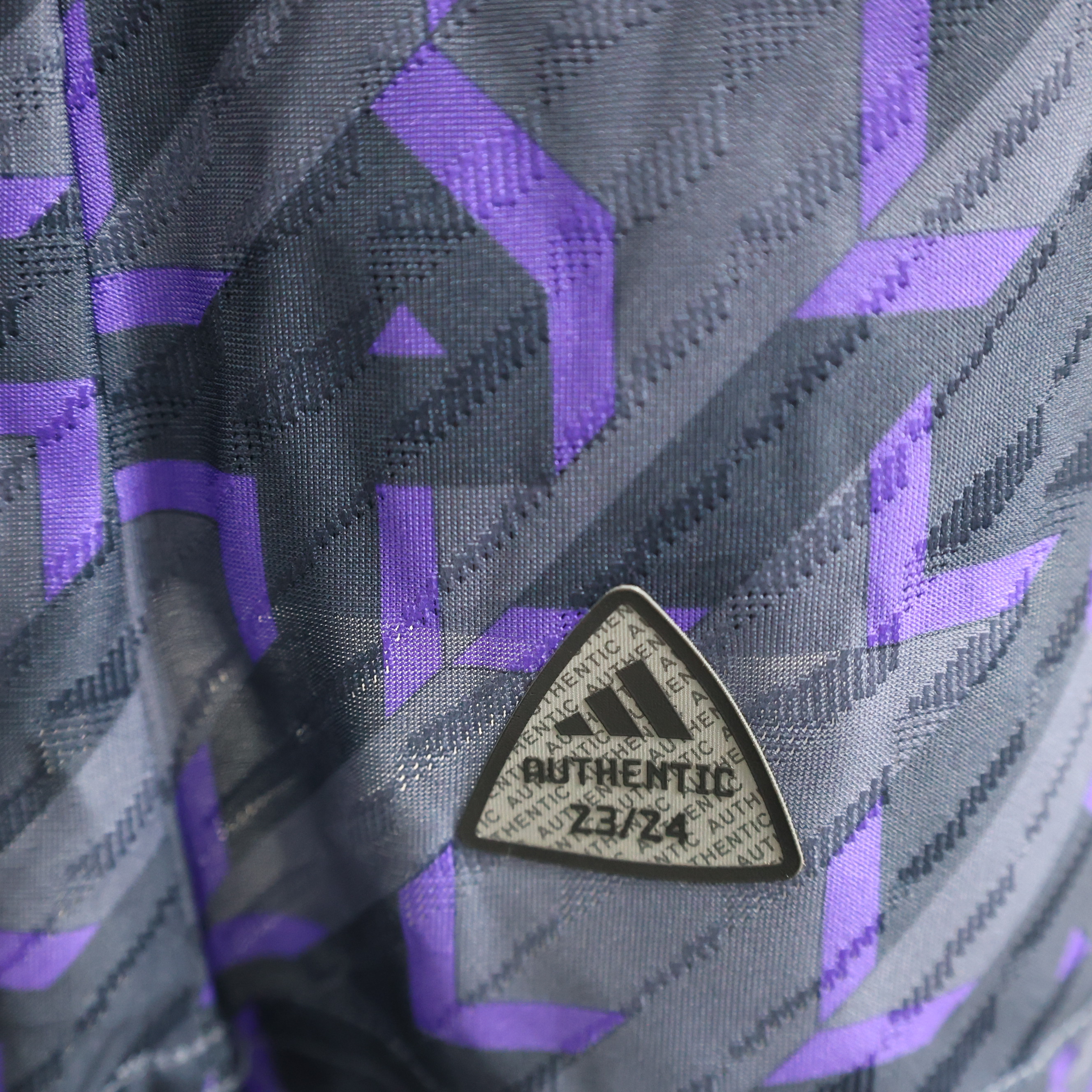 Real Madrid 23-24 Houndstooth Pattern Pre-match Jersey - Player Version - Unitedfutballjersey