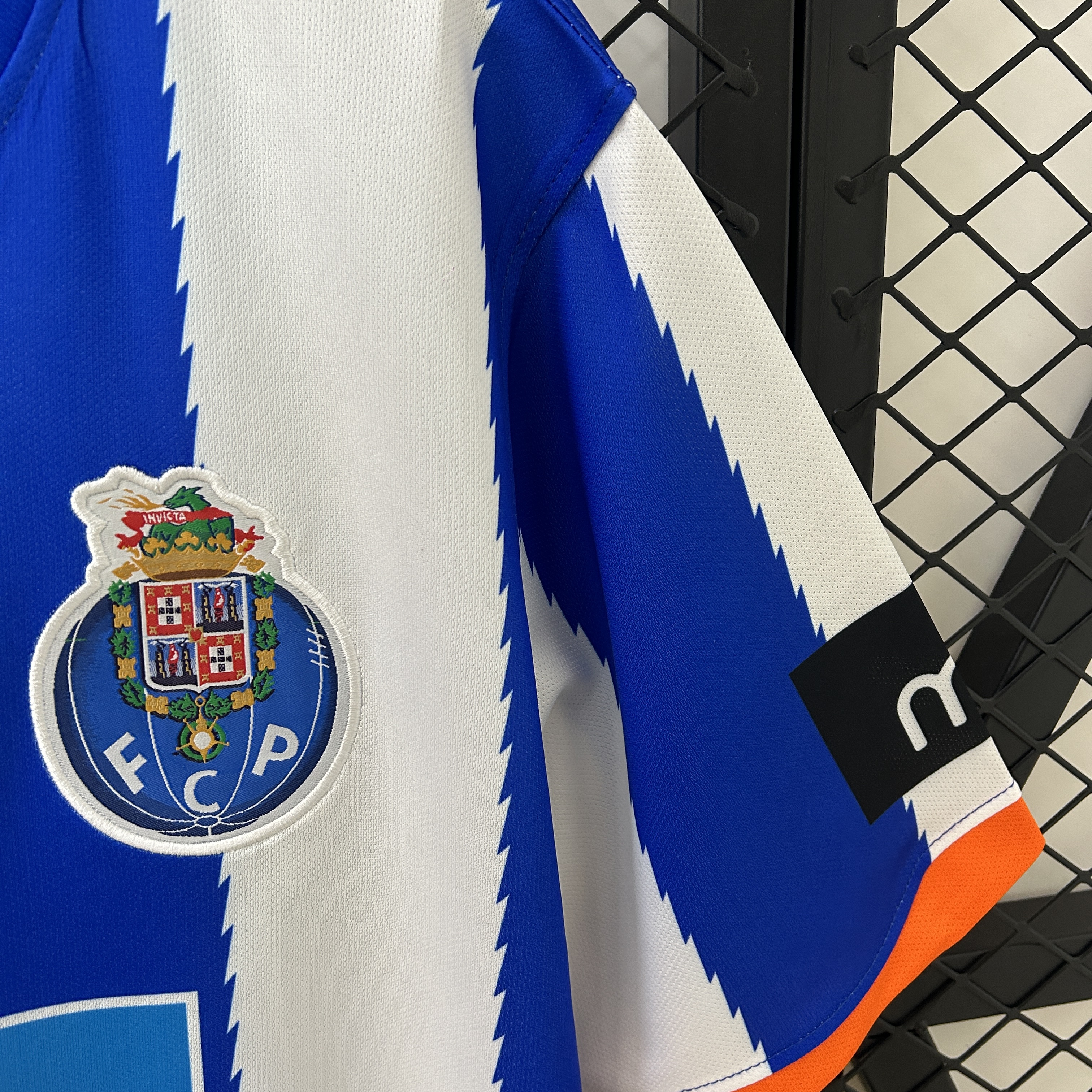 Retro Porto 2010-11 Home Jersey - Unitedfutballjersey