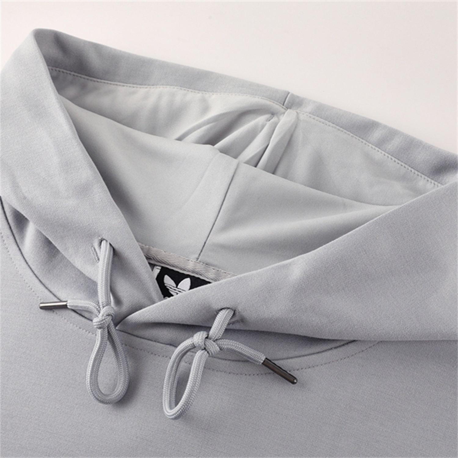 Manchester United 25-26 Originals Varsity Hoodie Set - Grey Hoodie and Pants - Unitedfutballjersey