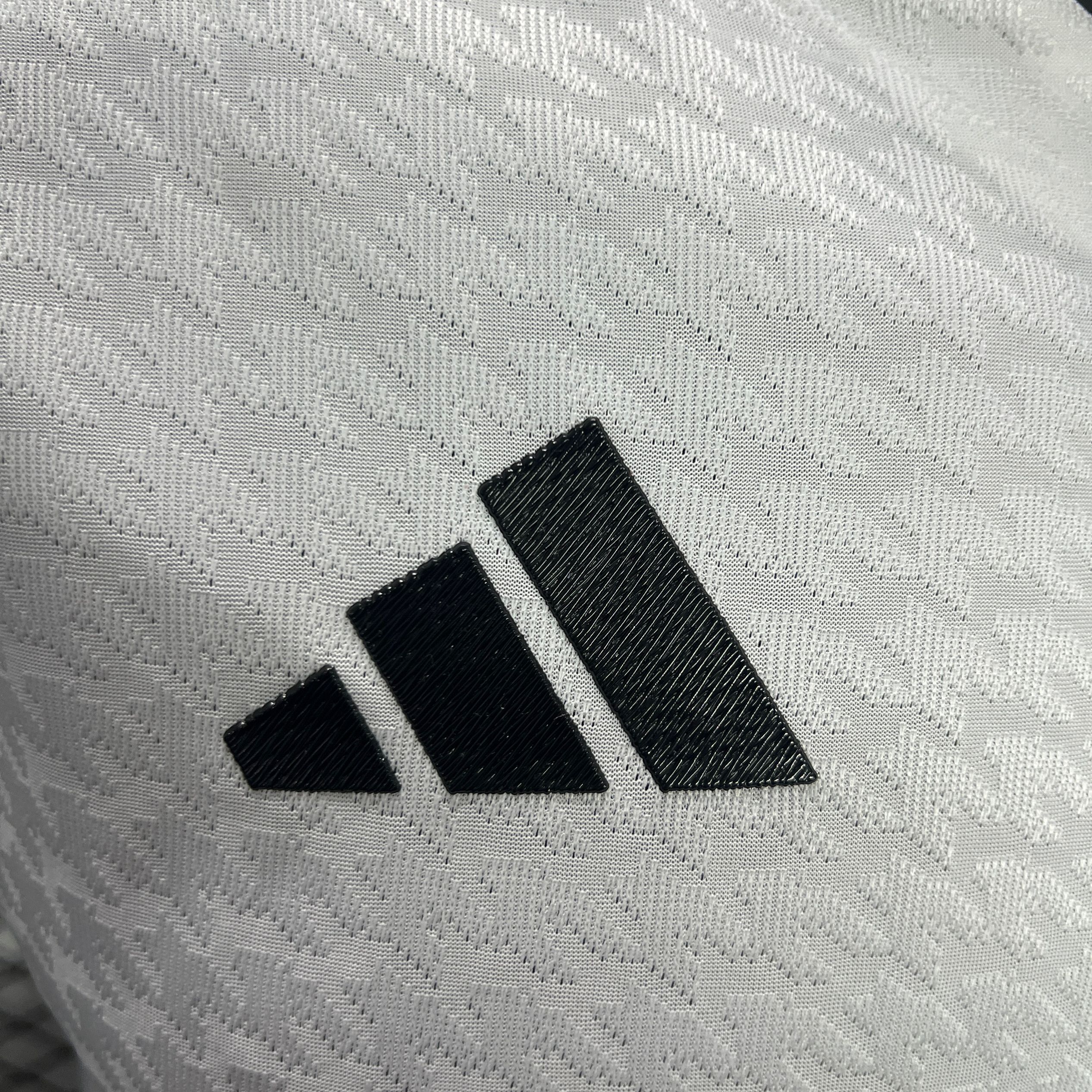 Real Madrid 24-25 Home Stadium Jersey - Player Version - Unitedfutballjersey