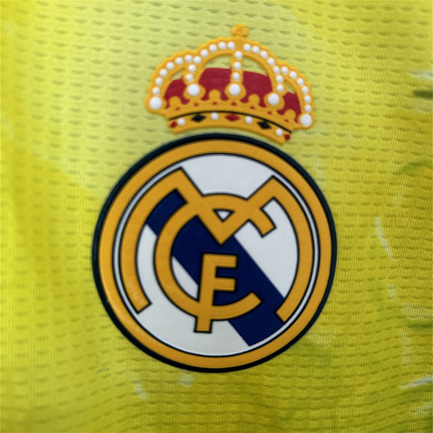 Real Madrid 25-26 Green & Yellow Special Jersey - Fans Version - Unitedfutballjersey