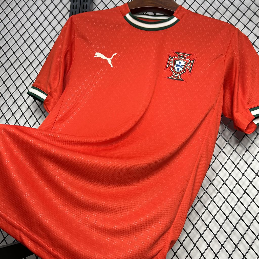Portugal 2025-26 Home Jersey - Fans Version - Unitedfutballjersey
