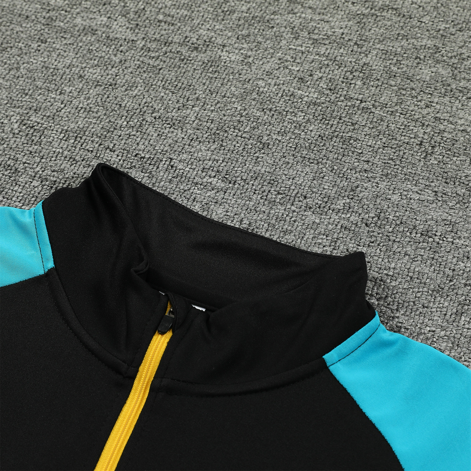 Bayern Munich 23-24 Long Sleeve Training Set - Unitedfutballjersey