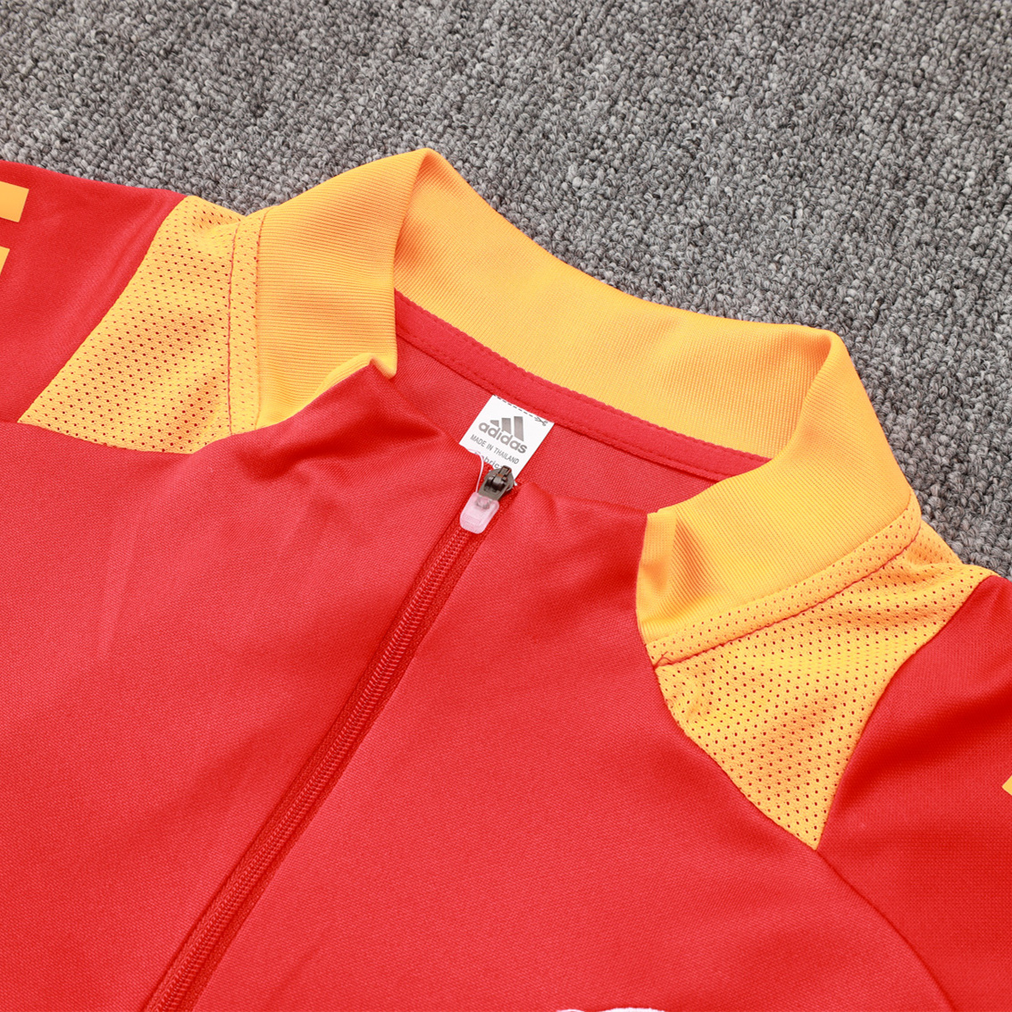 Bayern Munich 24-25 Long Sleeve Training Set with Big Logo - Red - Unitedfutballjersey