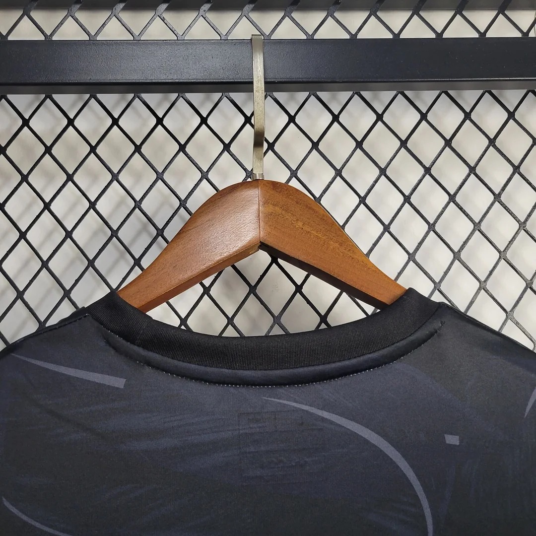 Newcastle United 24-25 Black Pre-Match Training Jersey - Fans Version - Unitedfutballjersey