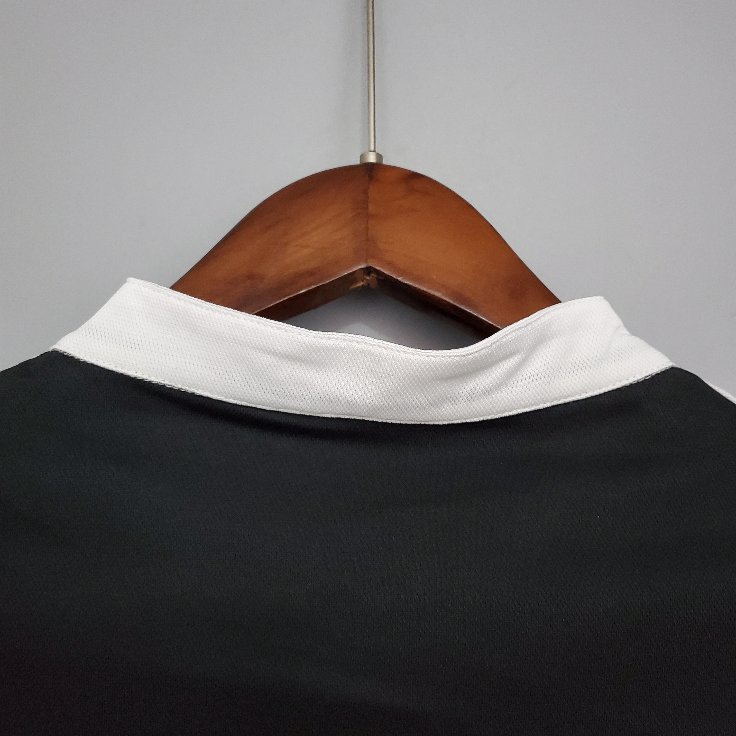 Retro Juventus 2017-18 Home Stadium Jersey - Unitedfutballjersey