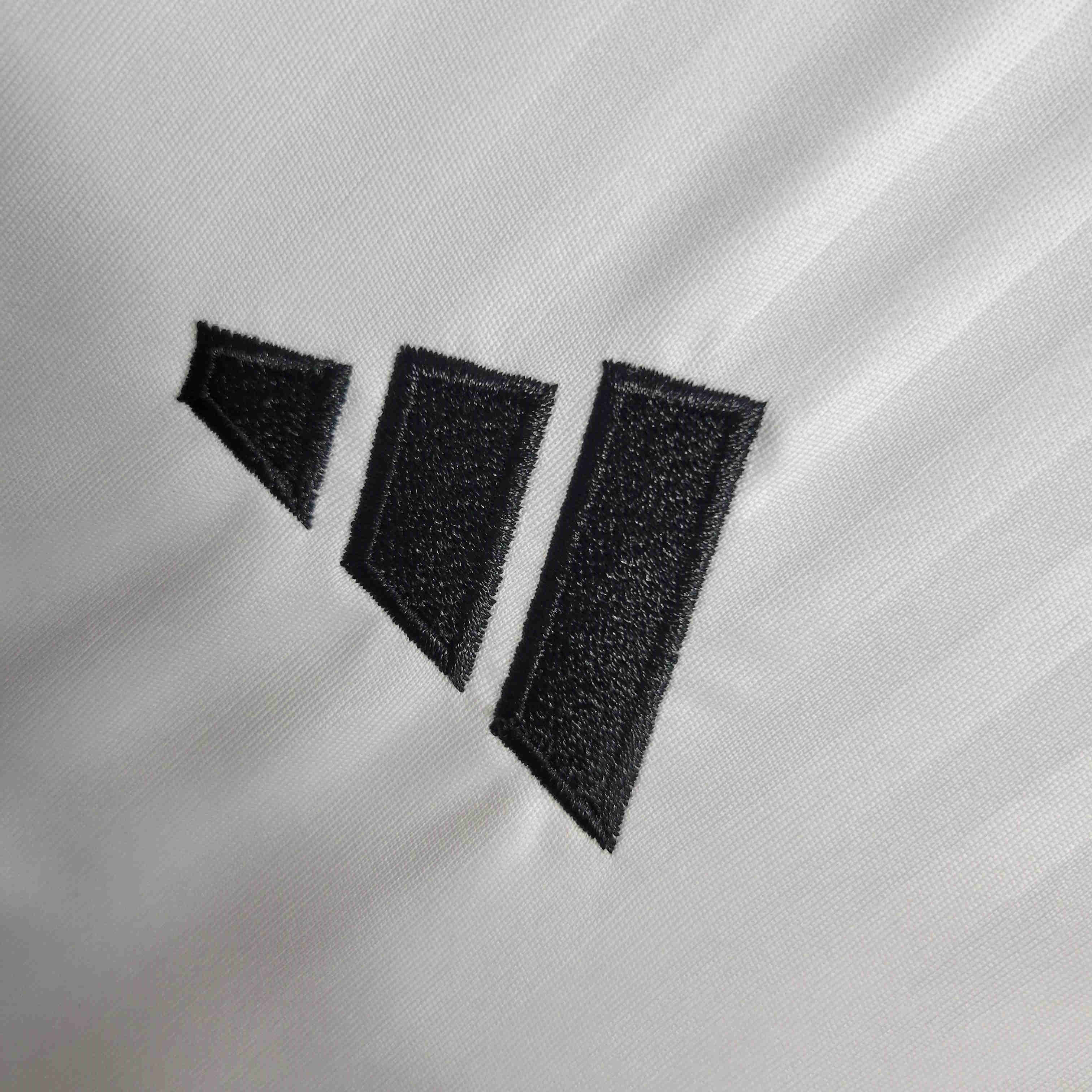 Fulham 23-24 Home Jersey - Fans Version - Unitedfutballjersey