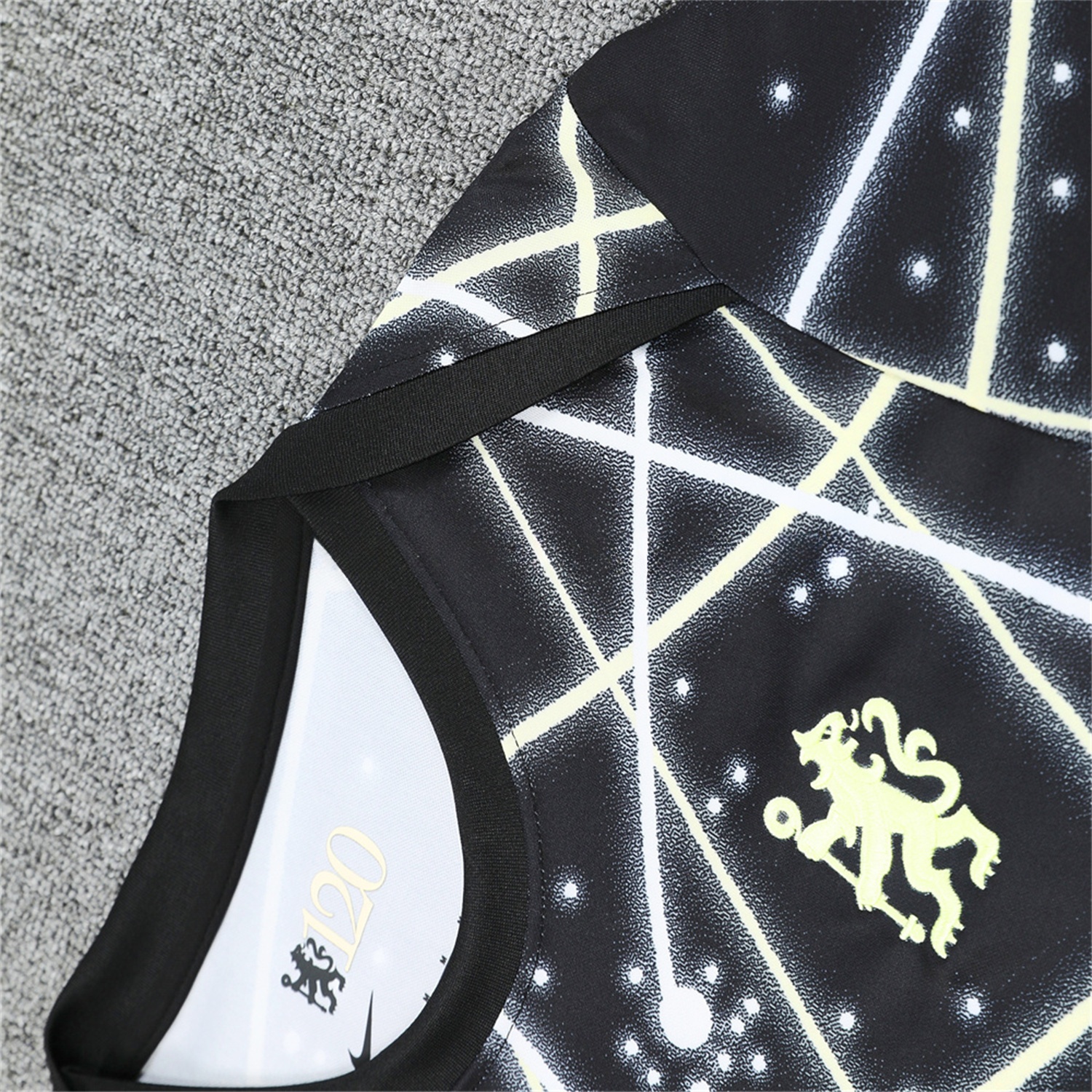 C.H.E.L.S.E.A 25-26 Short-Sleeve Training Set - Yellow Fluorescent Rays Black Top & Black Shorts - Unitedfutballjersey