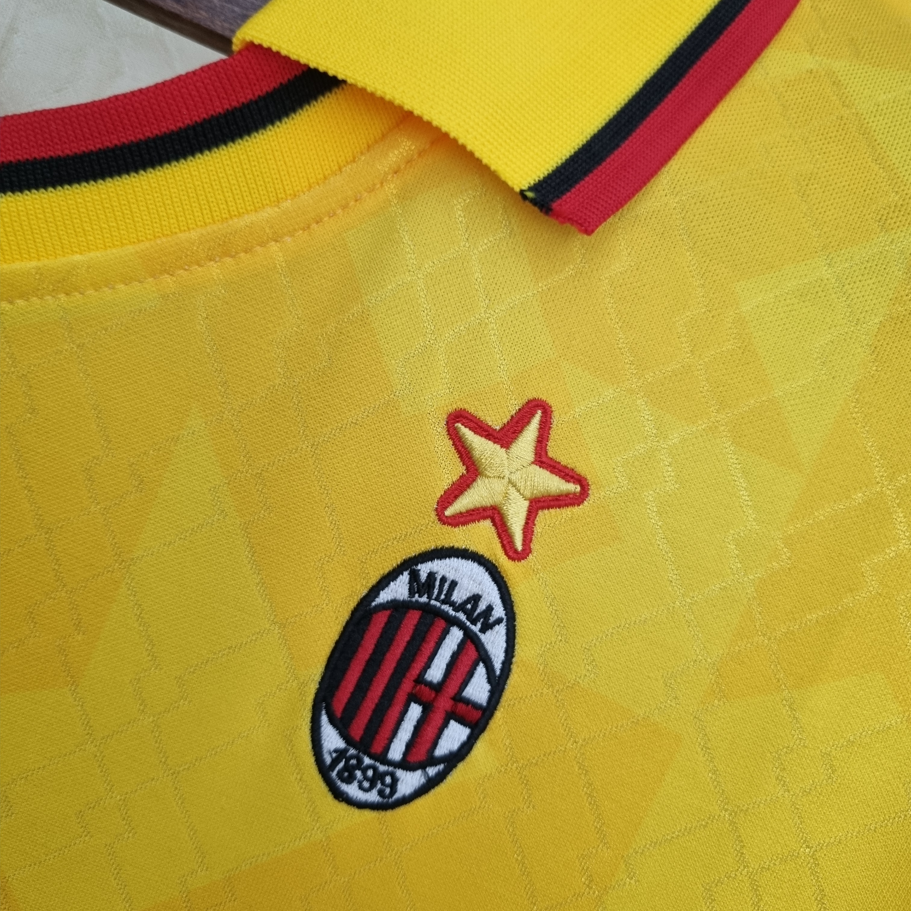 Retro AC Milan 95-96 Third Jersey - Unitedfutballjersey