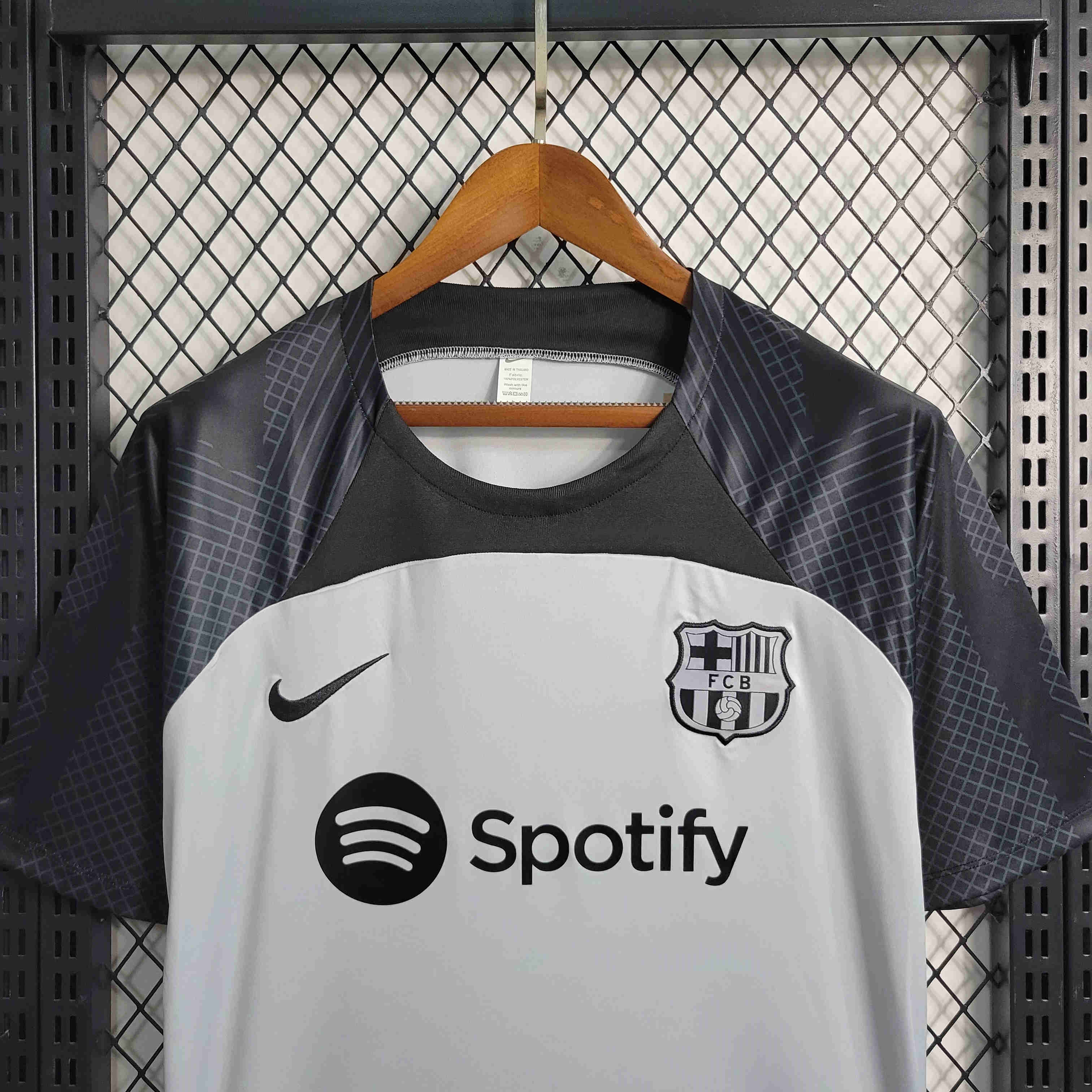 B.A.R.S.A 23/24 Grey Training Jersey - Fans Version - Unitedfutballjersey