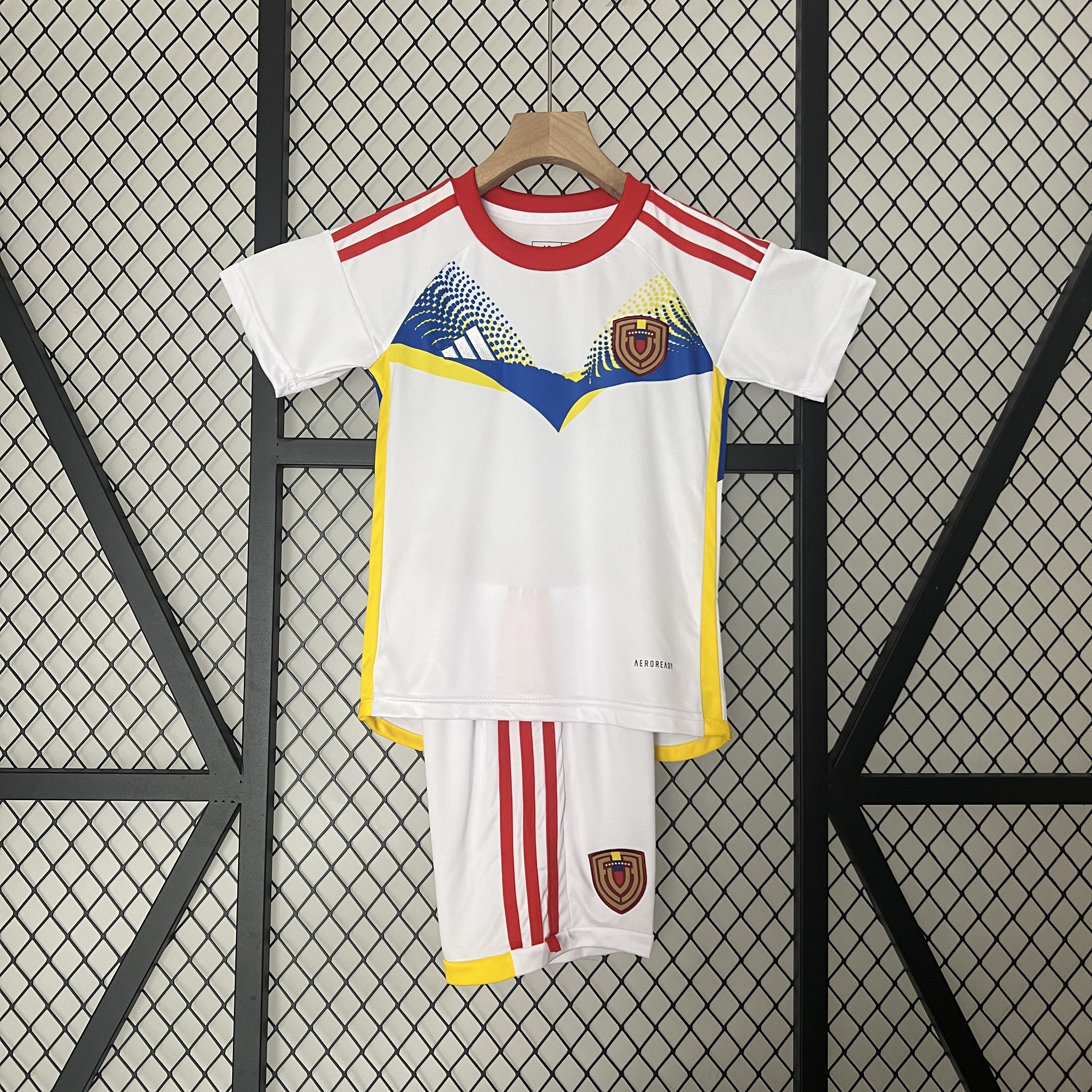 Venezuela 2024 Away Stadium Kids Kit - Unitedfutballjersey