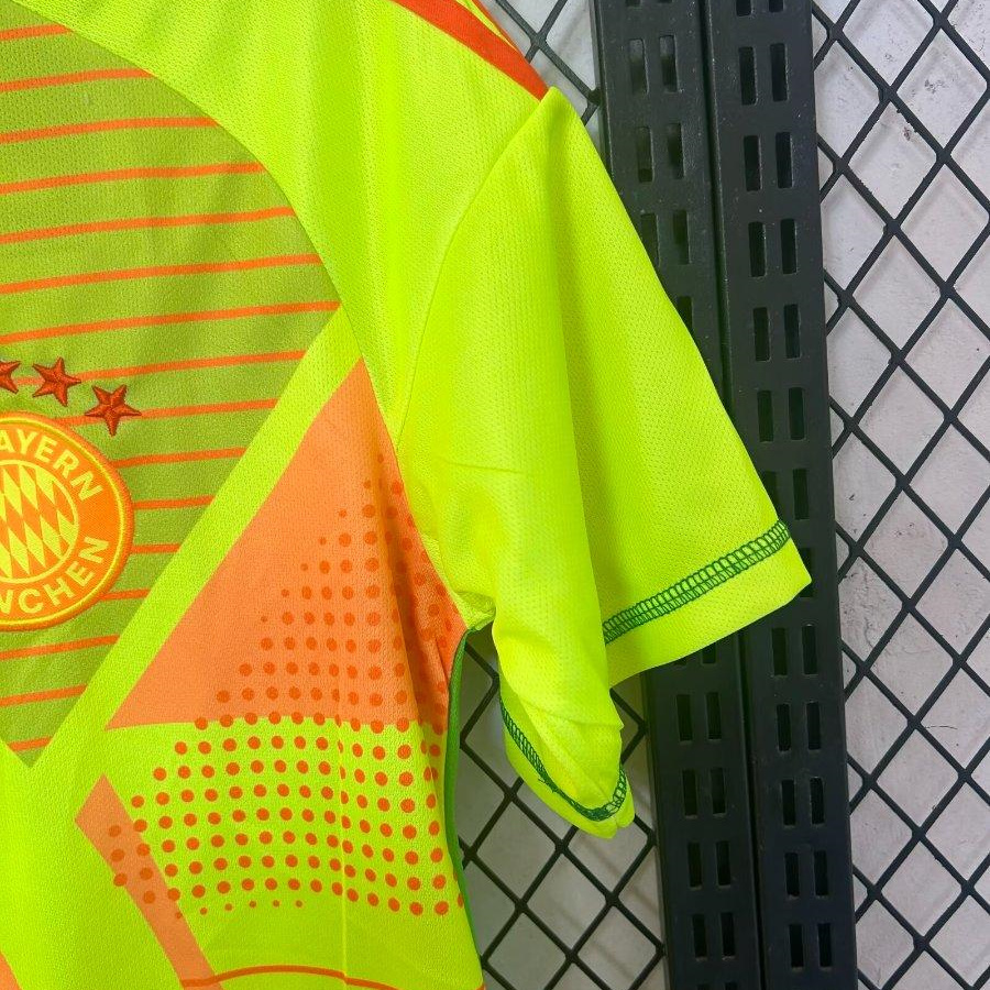 Bayern Munich 24-25 Green Goalkeeper Jersey - Fans Version - Unitedfutballjersey