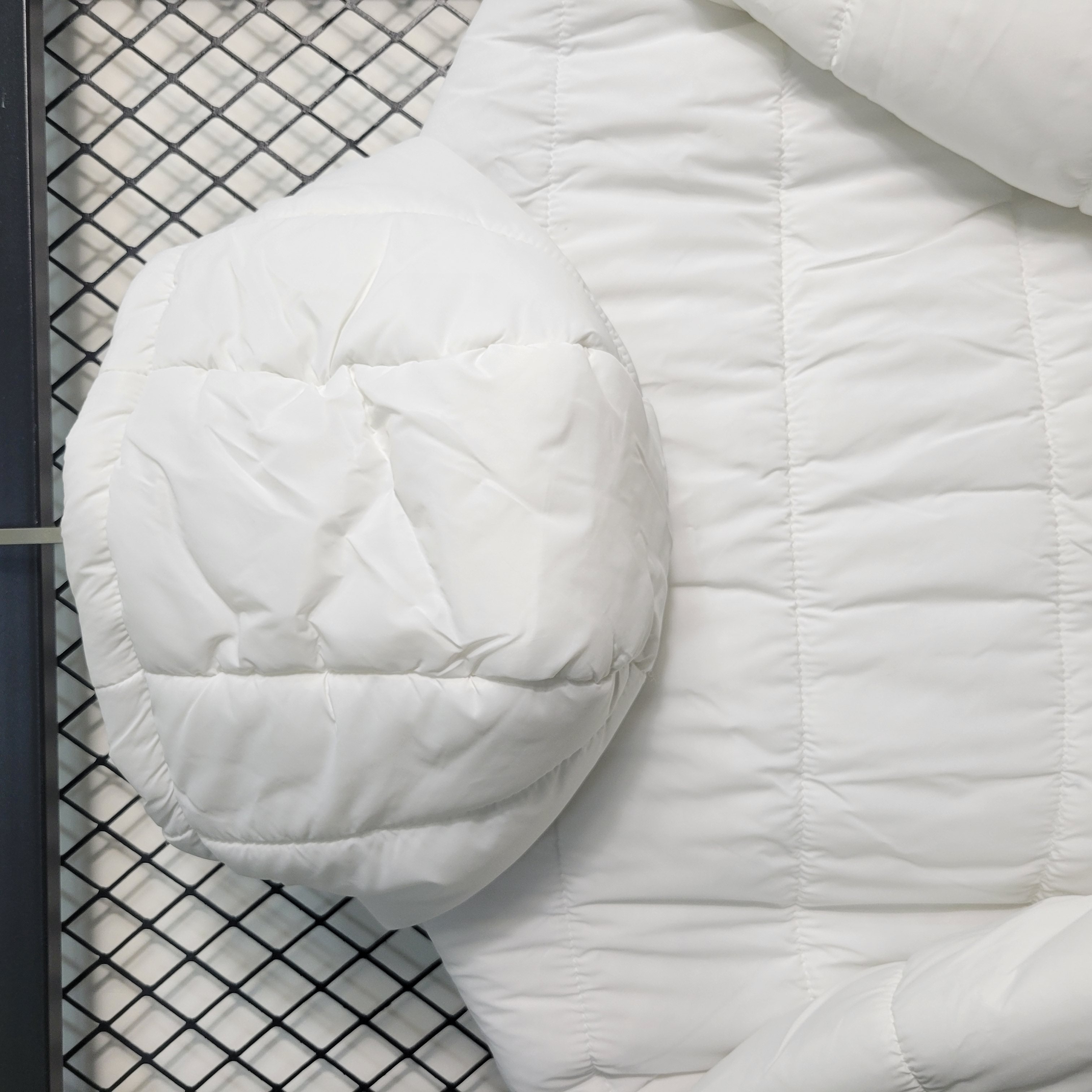 Paris Saint-Germain PSG 23-24 Men's Hooded Thermal Cotton Jacket - White - Unitedfutballjersey