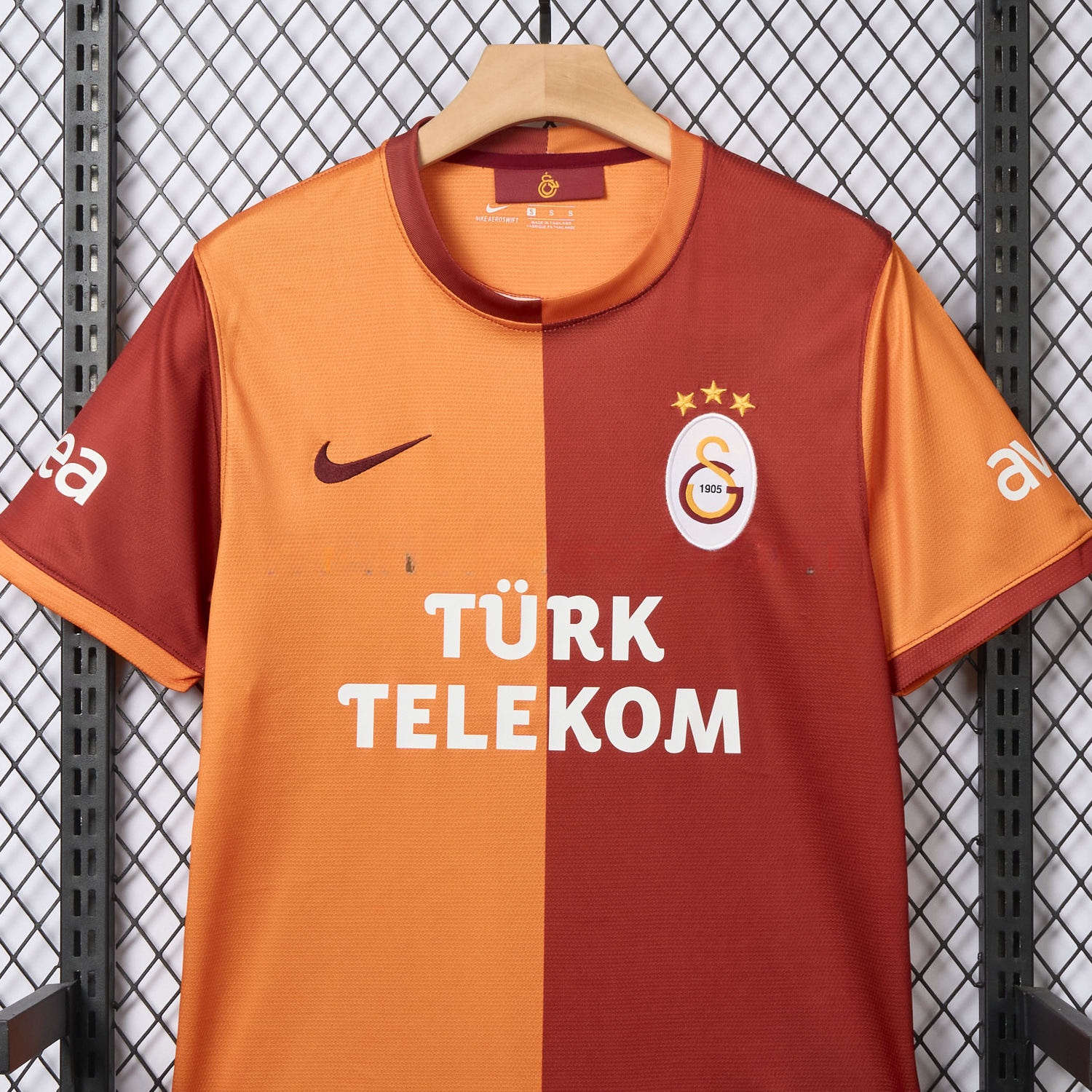 Retro Galatasaray 2013-14 Home Jersey - Unitedfutballjersey