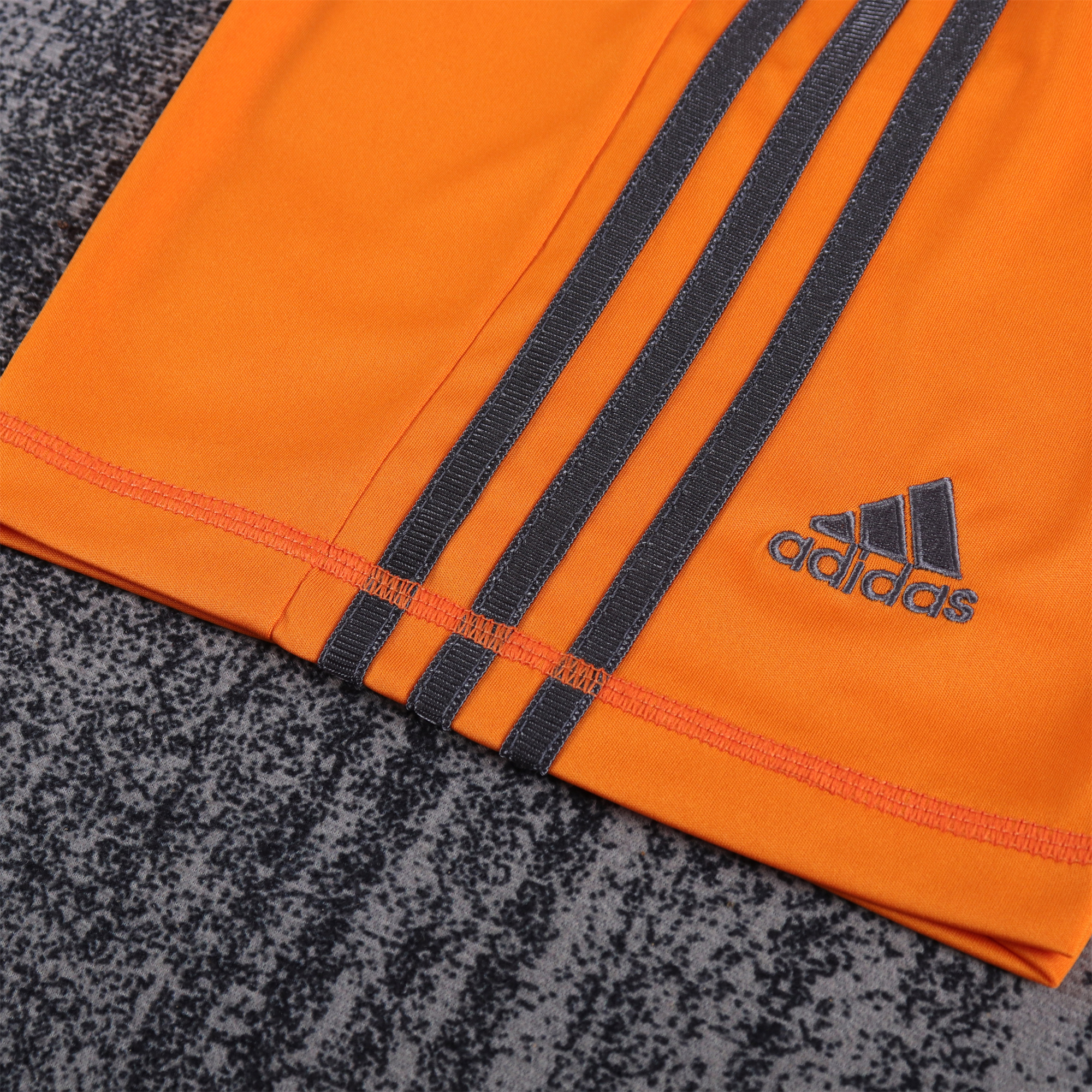 Retro Real Madrid 2013-14 Third Kids Kit - Unitedfutballjersey