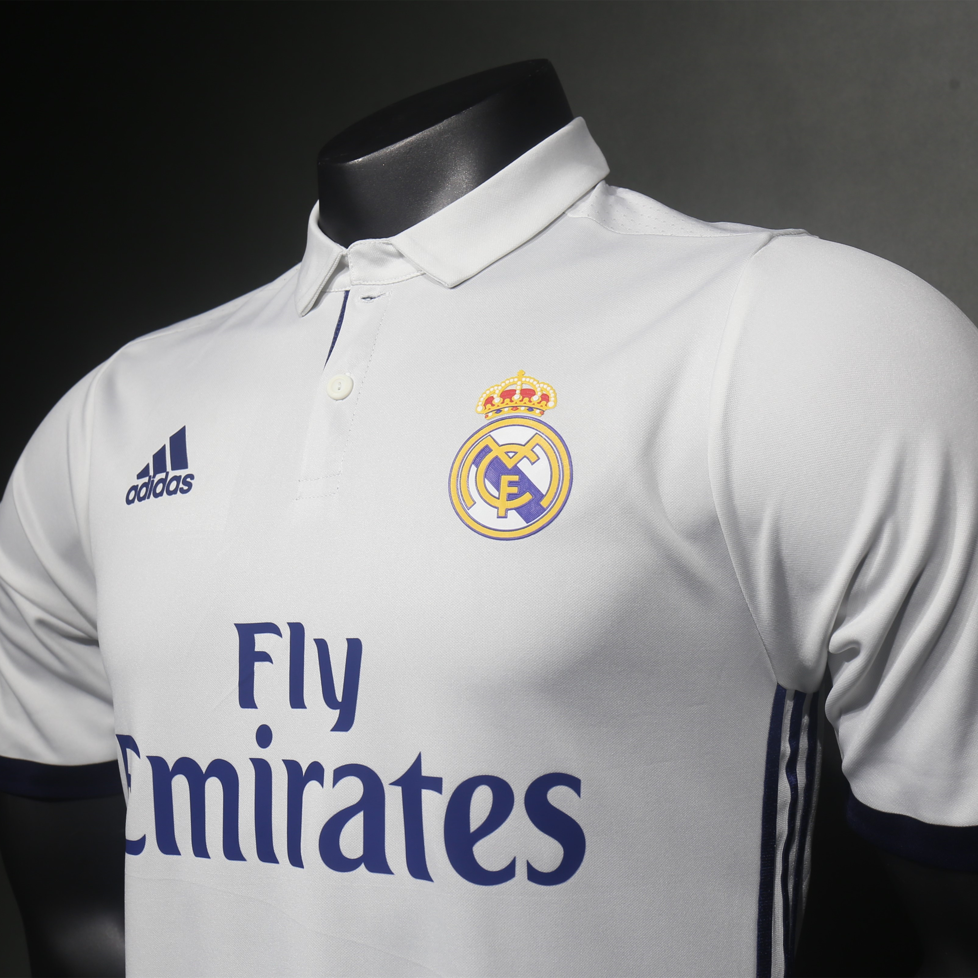 Retro Real Madrid 16-17 Home Jersey - Player Version - Unitedfutballjersey