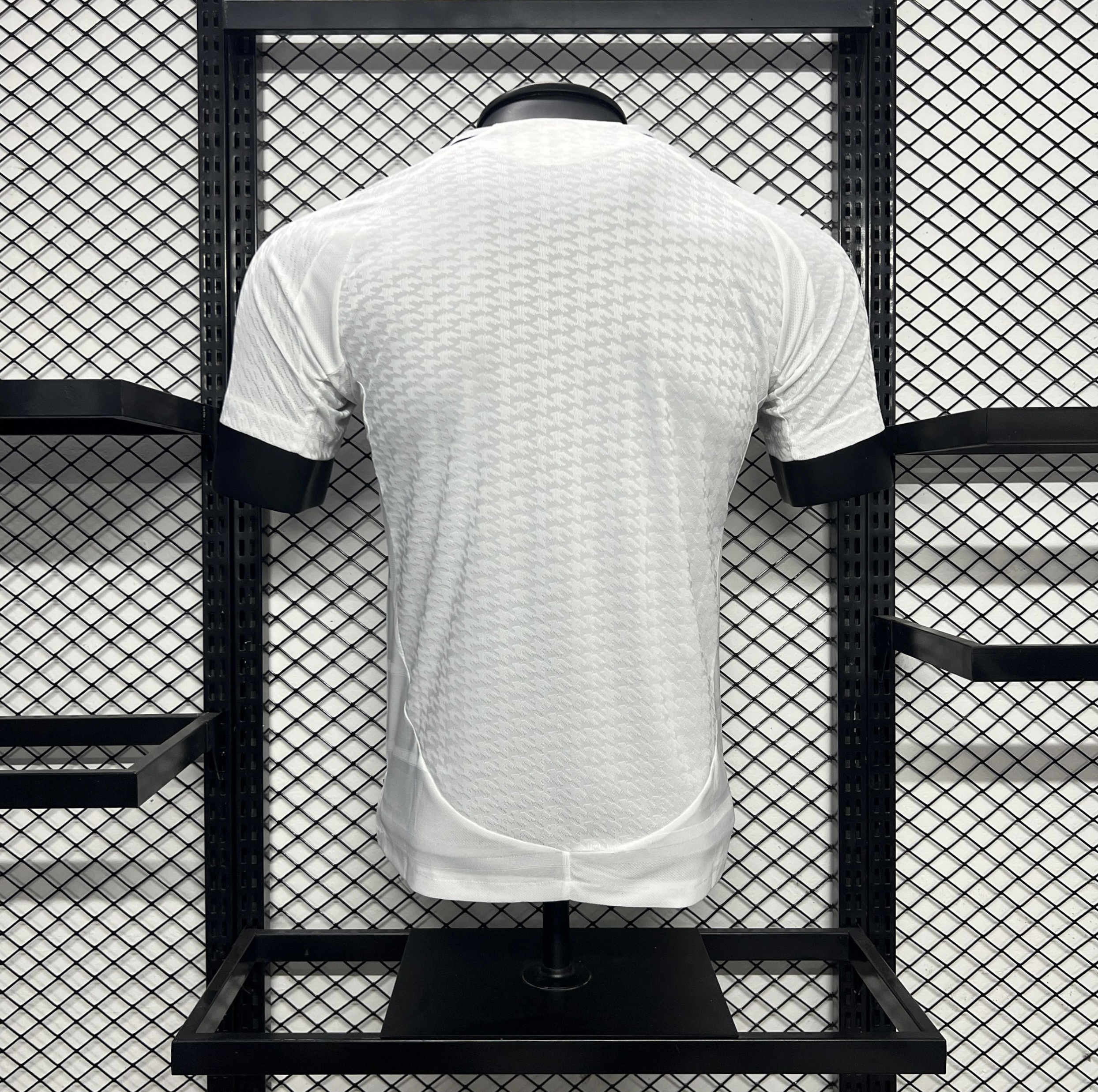 Real Madrid 24-25 Home Stadium Jersey - Player Version - Unitedfutballjersey