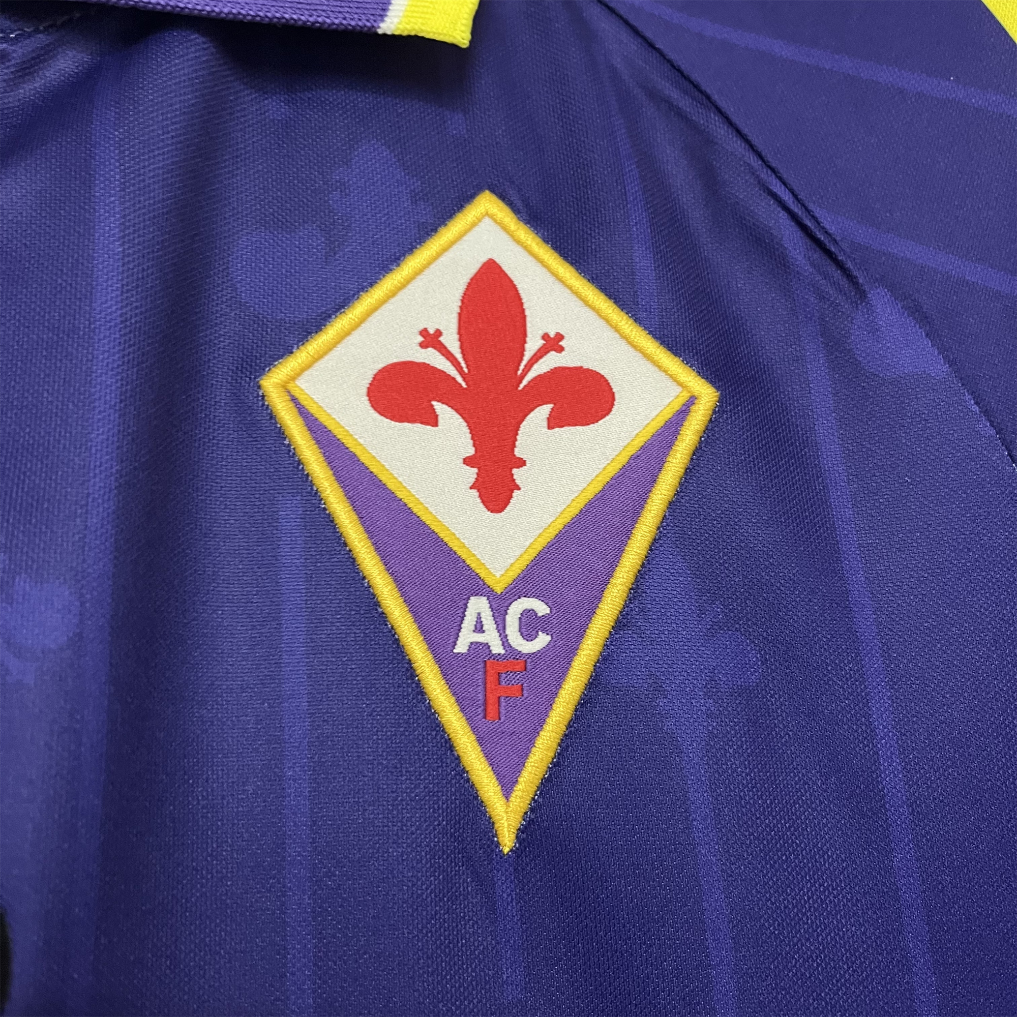 Retro Fiorentina 1997-98 Home Stadium Jersey - Unitedfutballjersey
