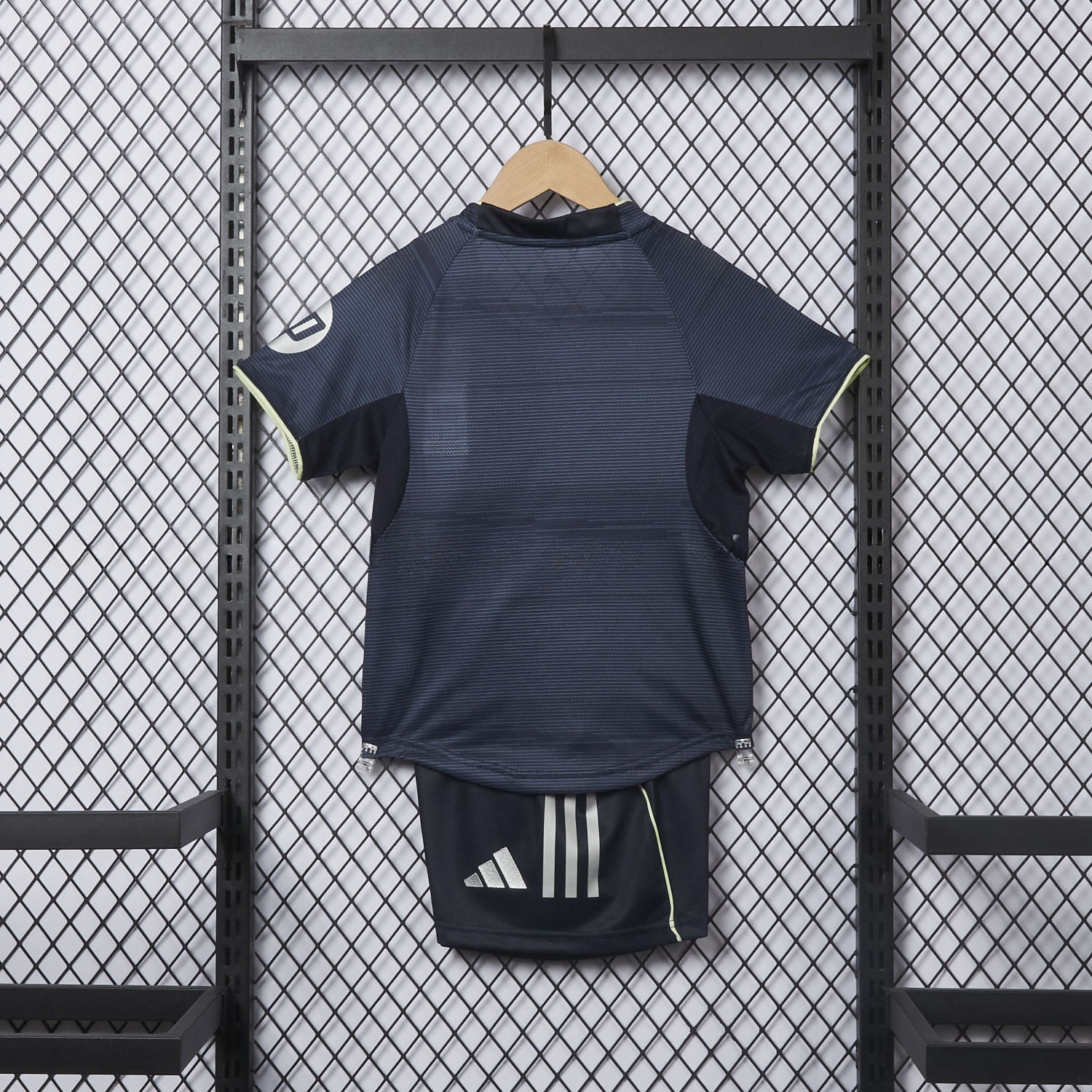 Real Madrid 25-26 Away Kids Kit - Player Version - Unitedfutballjersey