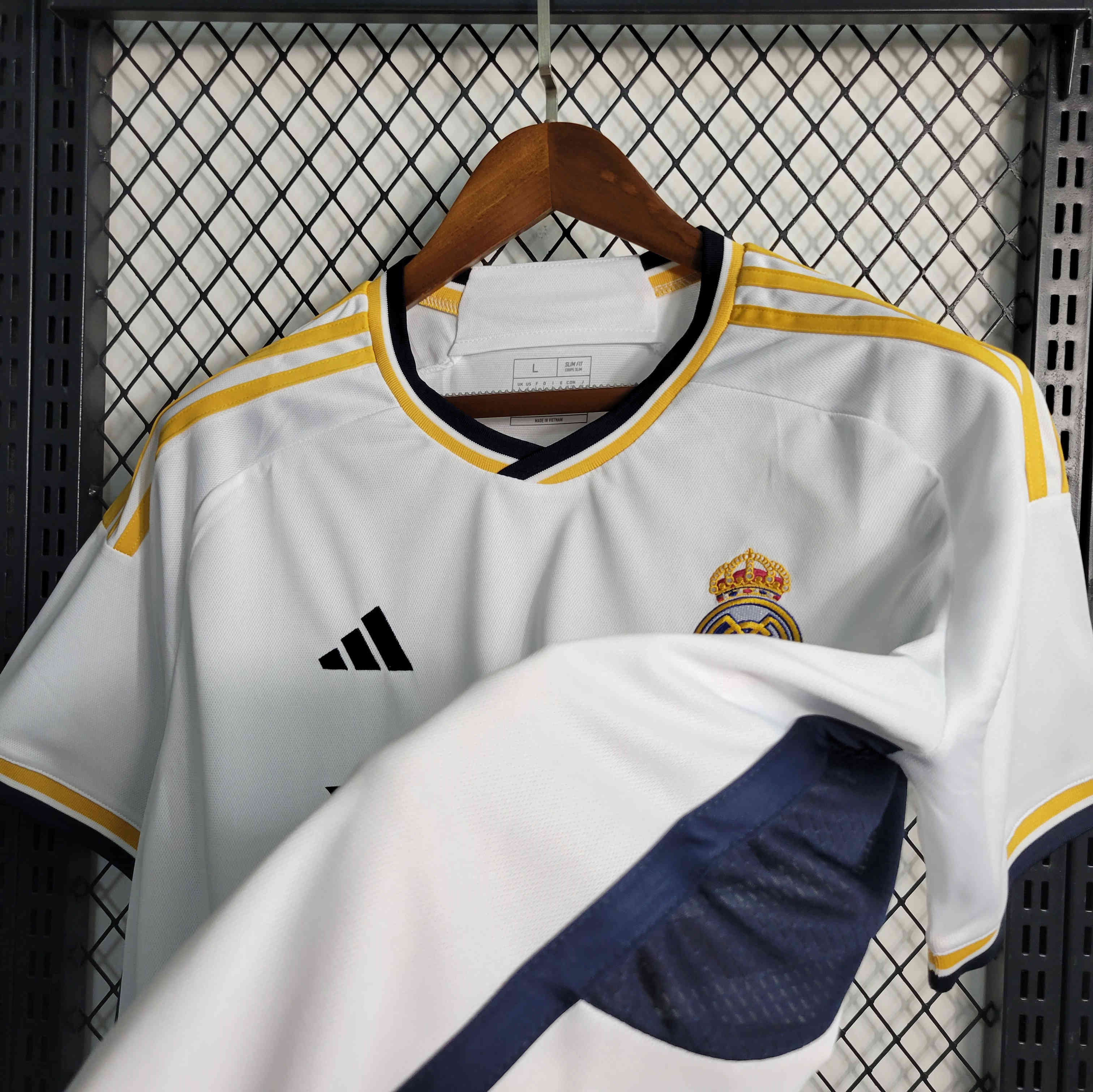 Real Madrid 23-24 Home Stadium Jersey - Fans Version - Unitedfutballjersey