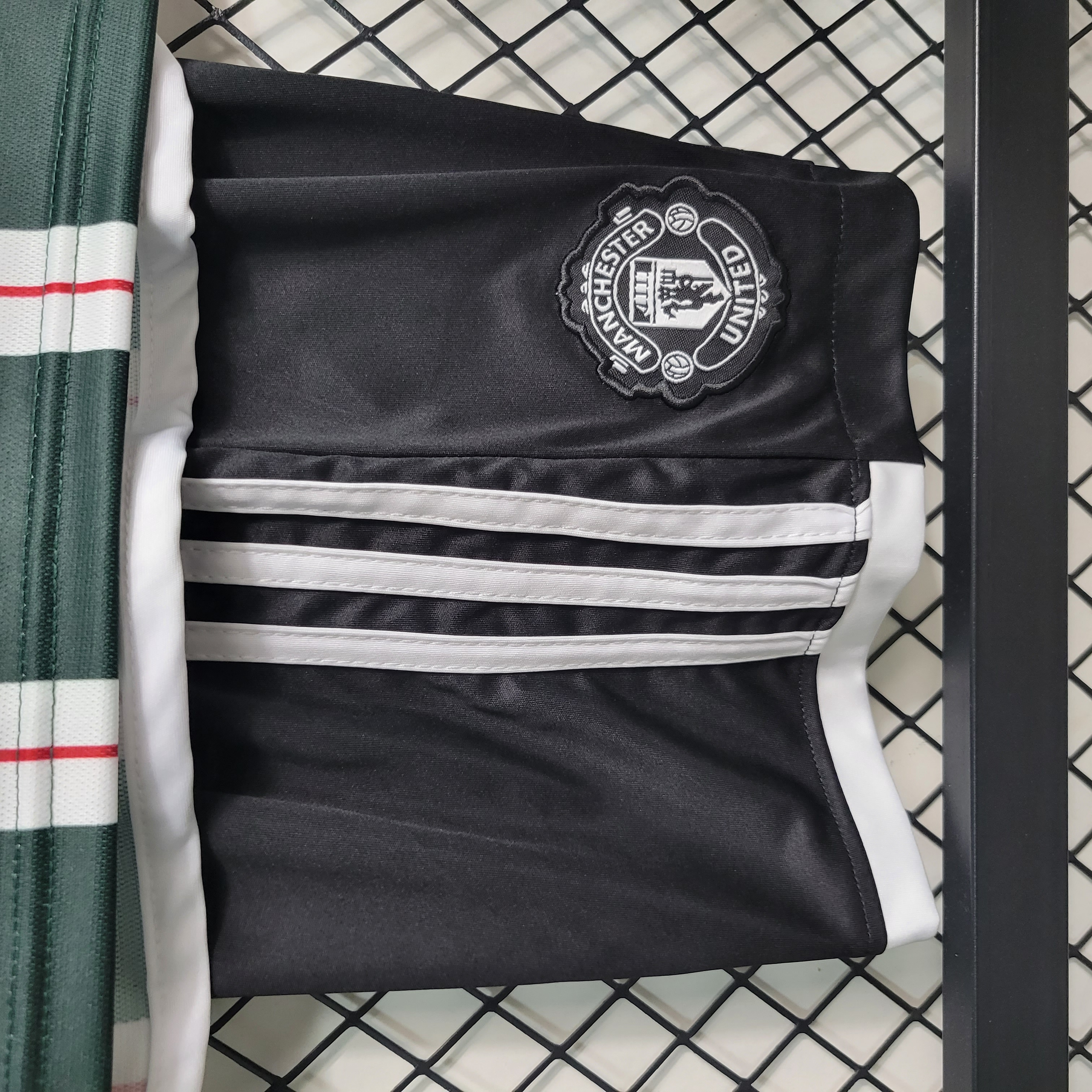 Manchester United 23-24 Away Kids Kit - Unitedfutballjersey