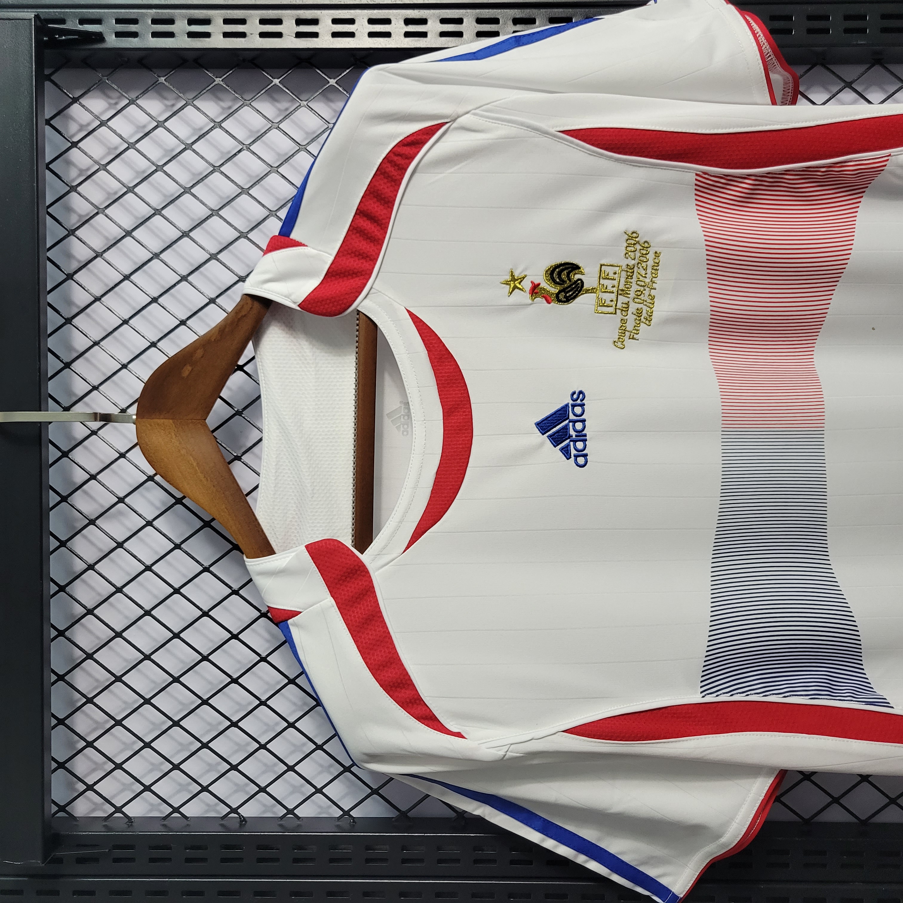 Retro France 2006 Away Stadium Jersey - Unitedfutballjersey