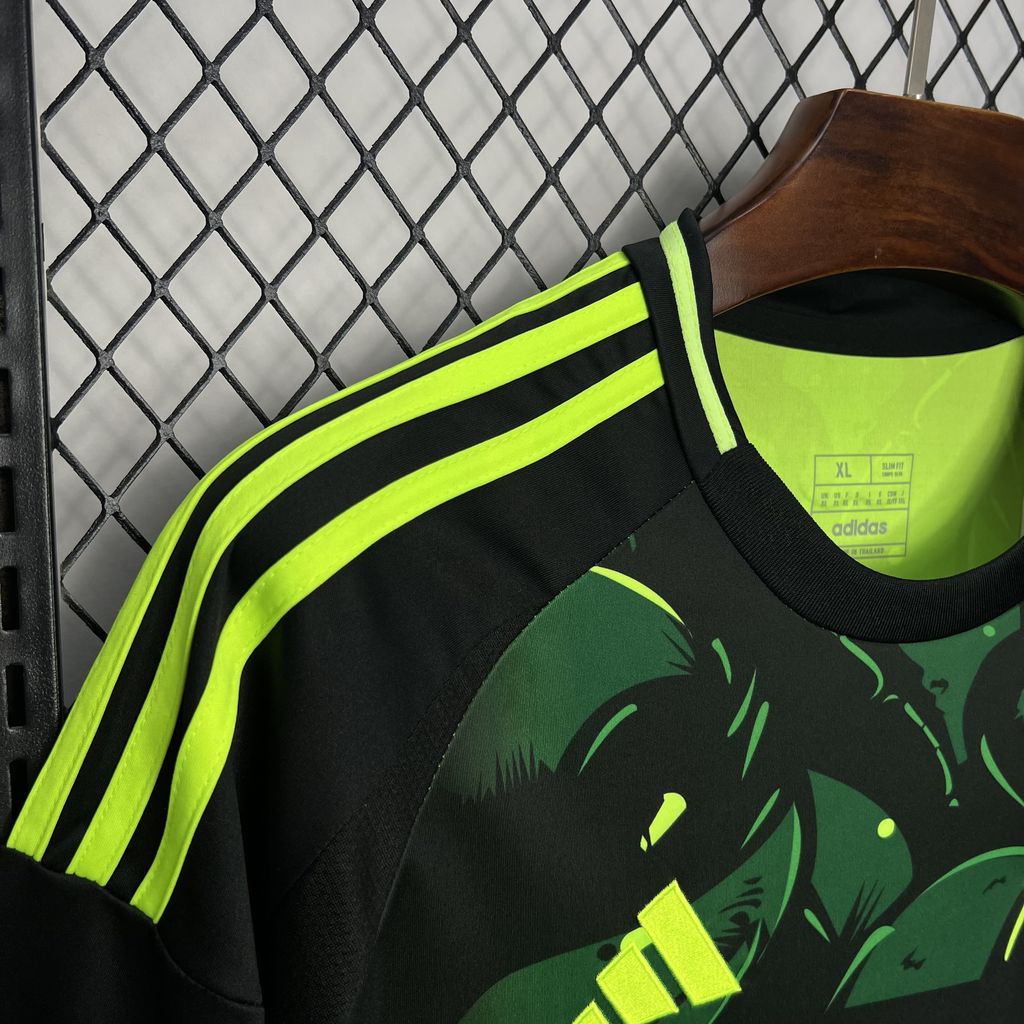 Real Madrid 24-25 Black and Green Turtle Jersey - Fans Version - Unitedfutballjersey