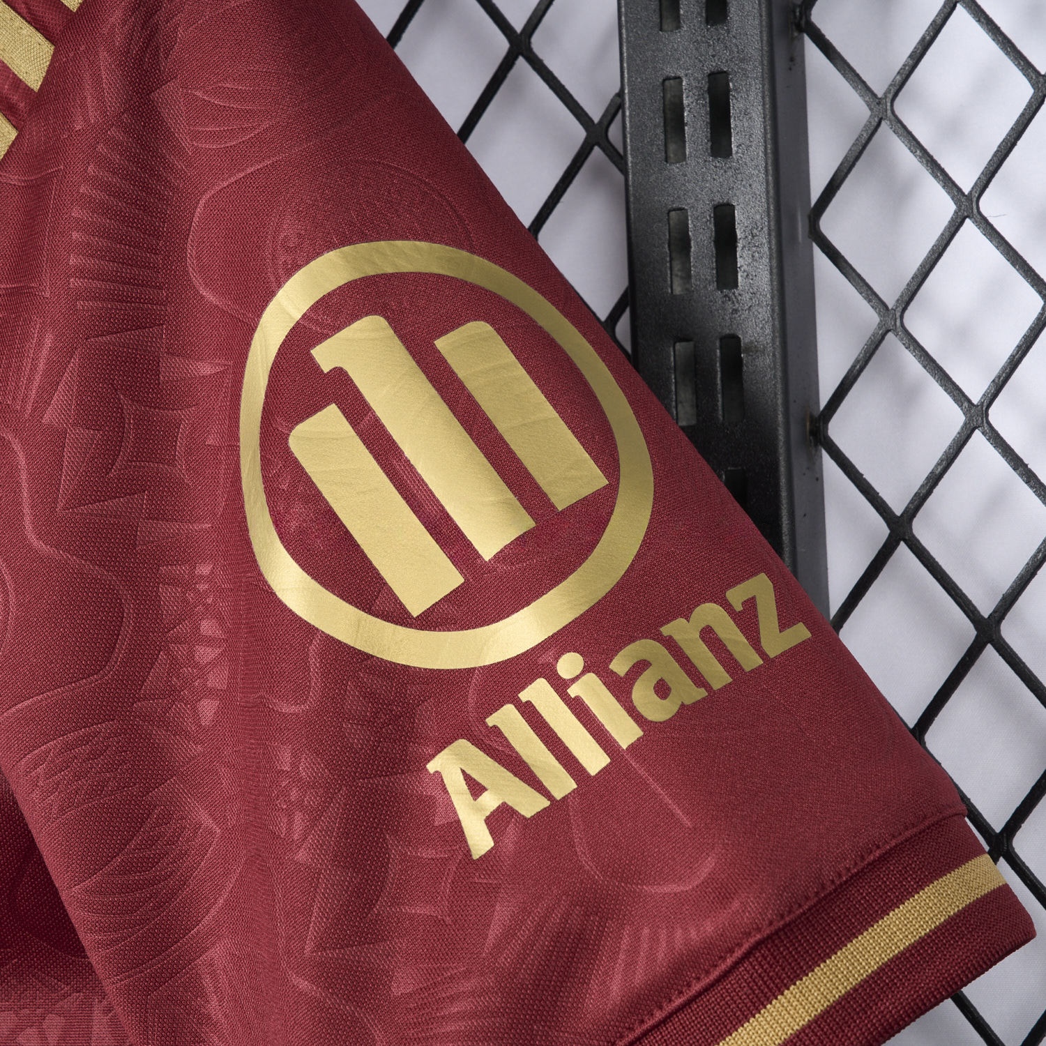 Bayern Munich 2025 Red 125th Anniversary Jersey - Fans Version - Unitedfutballjersey