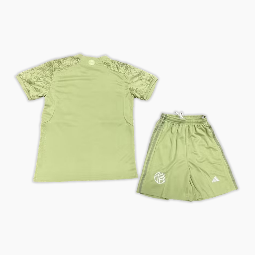 Bayern Munich 23-24 Beer Festival Special Edition Kids Kit - Unitedfutballjersey