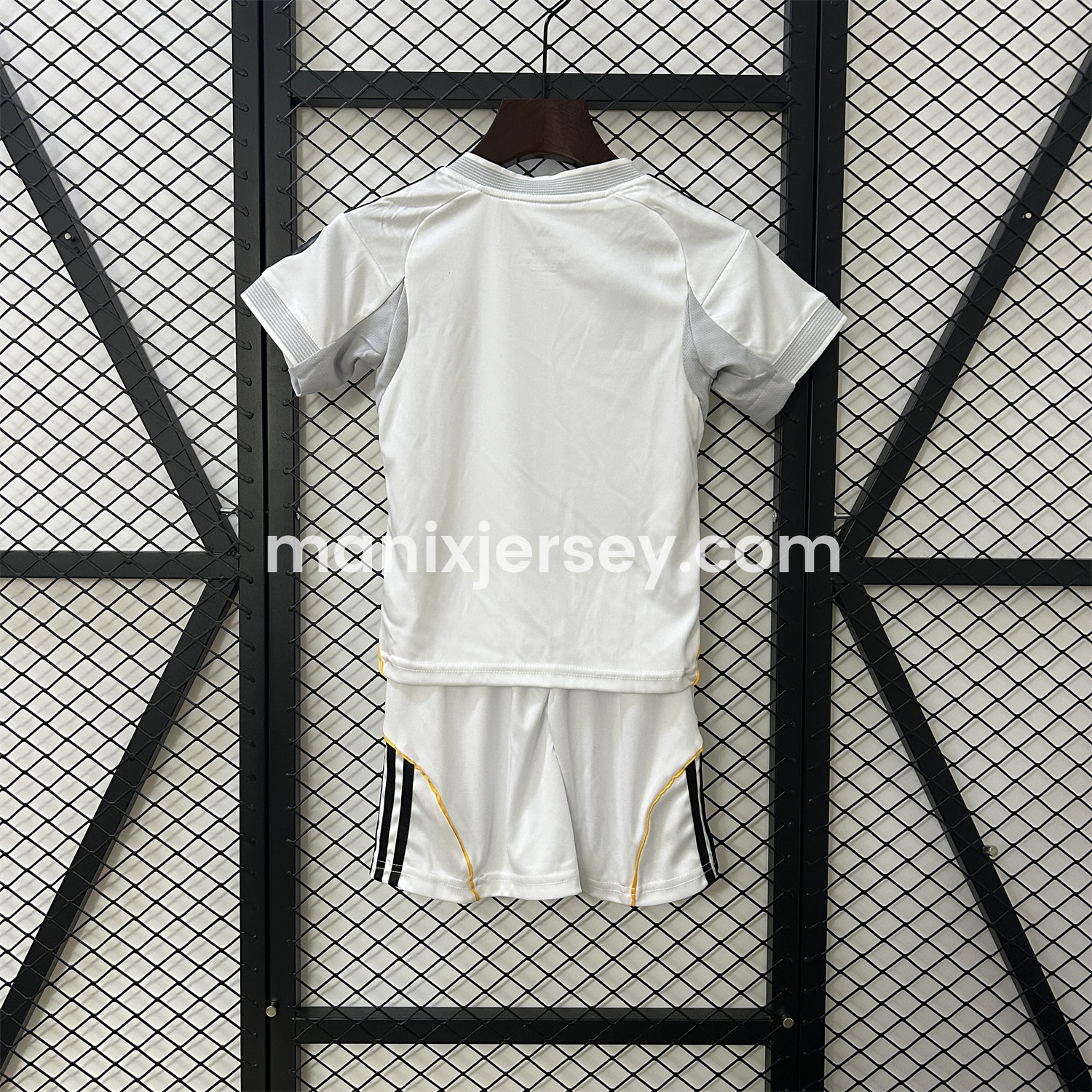 Real Madrid 25-26 Home Kids Kit (Leaked Version) - Unitedfutballjersey