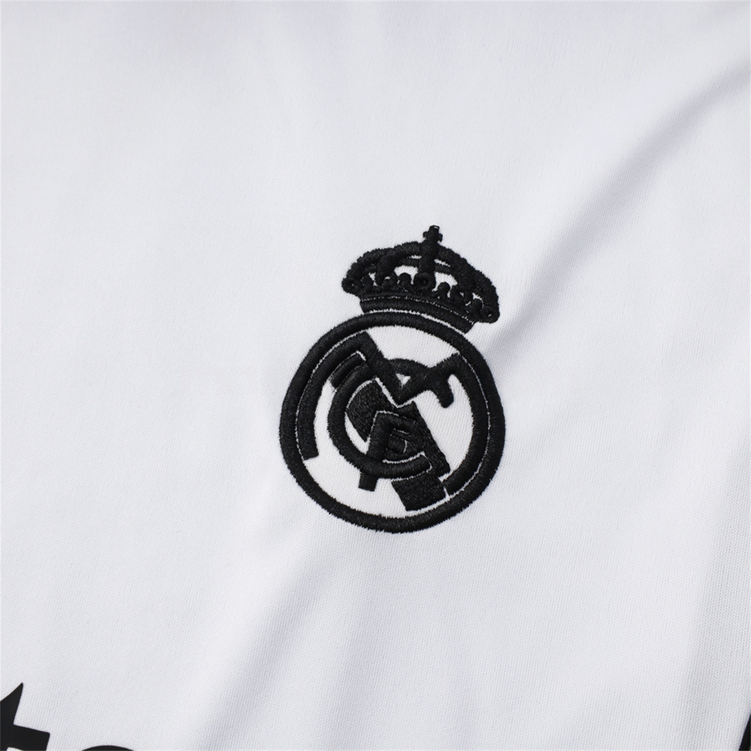 Real Madrid 25-26 Vest Training Set - White Vest and Black Shorts - Unitedfutballjersey