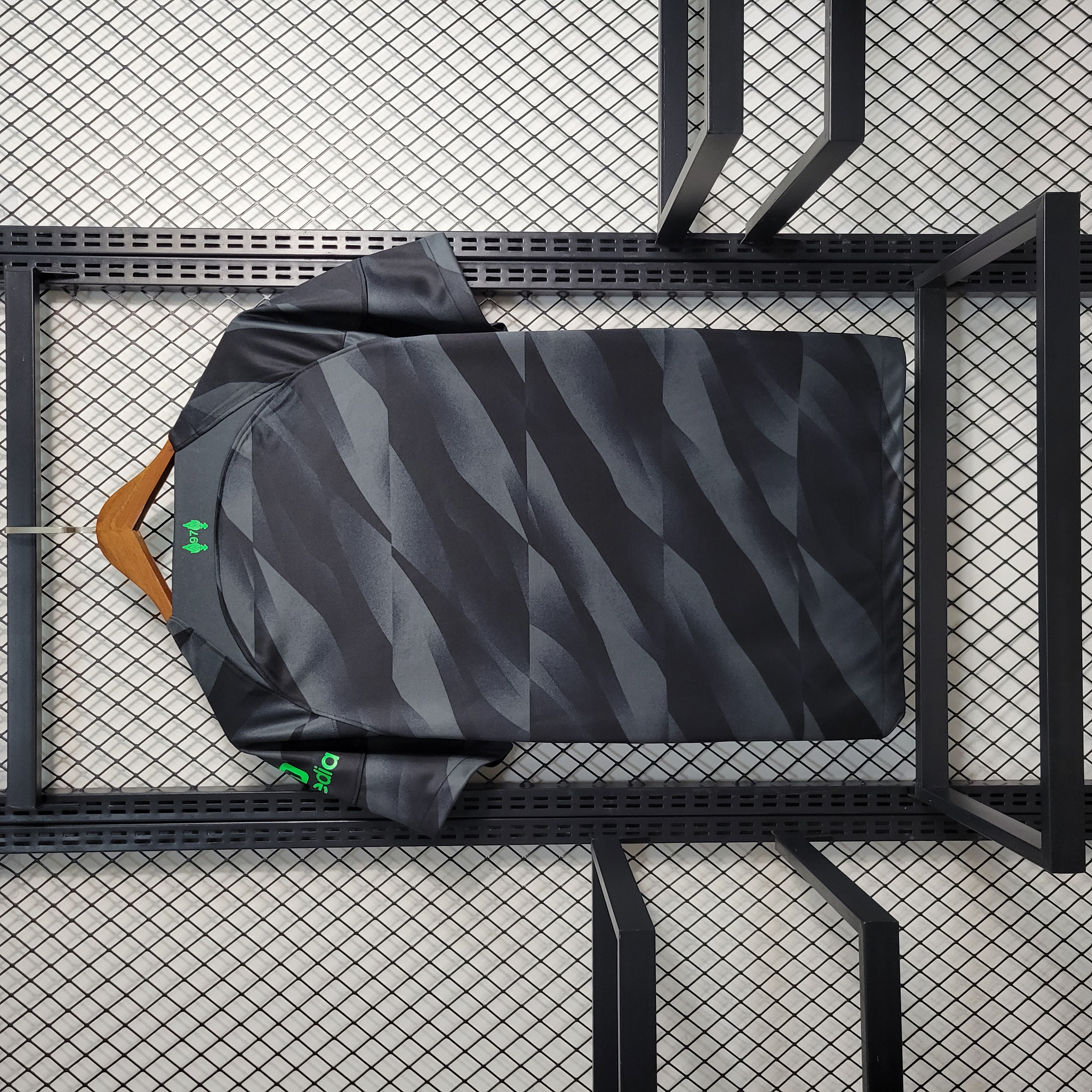 23-24 Liverpool Black Goal Keeper Fans Jersey - Unitedfutballjersey