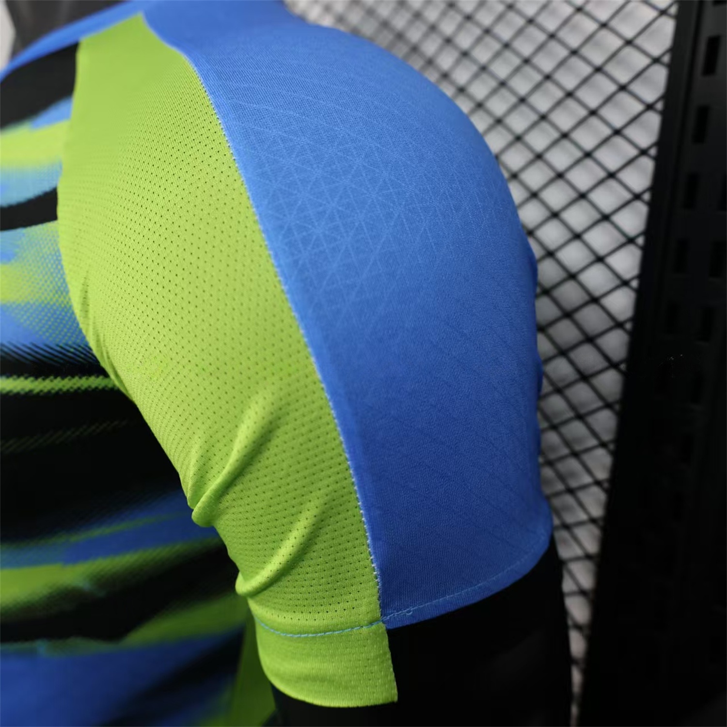 Marseille 25-26 Blue Green Gradient Training Jersey - Player Version - Unitedfutballjersey