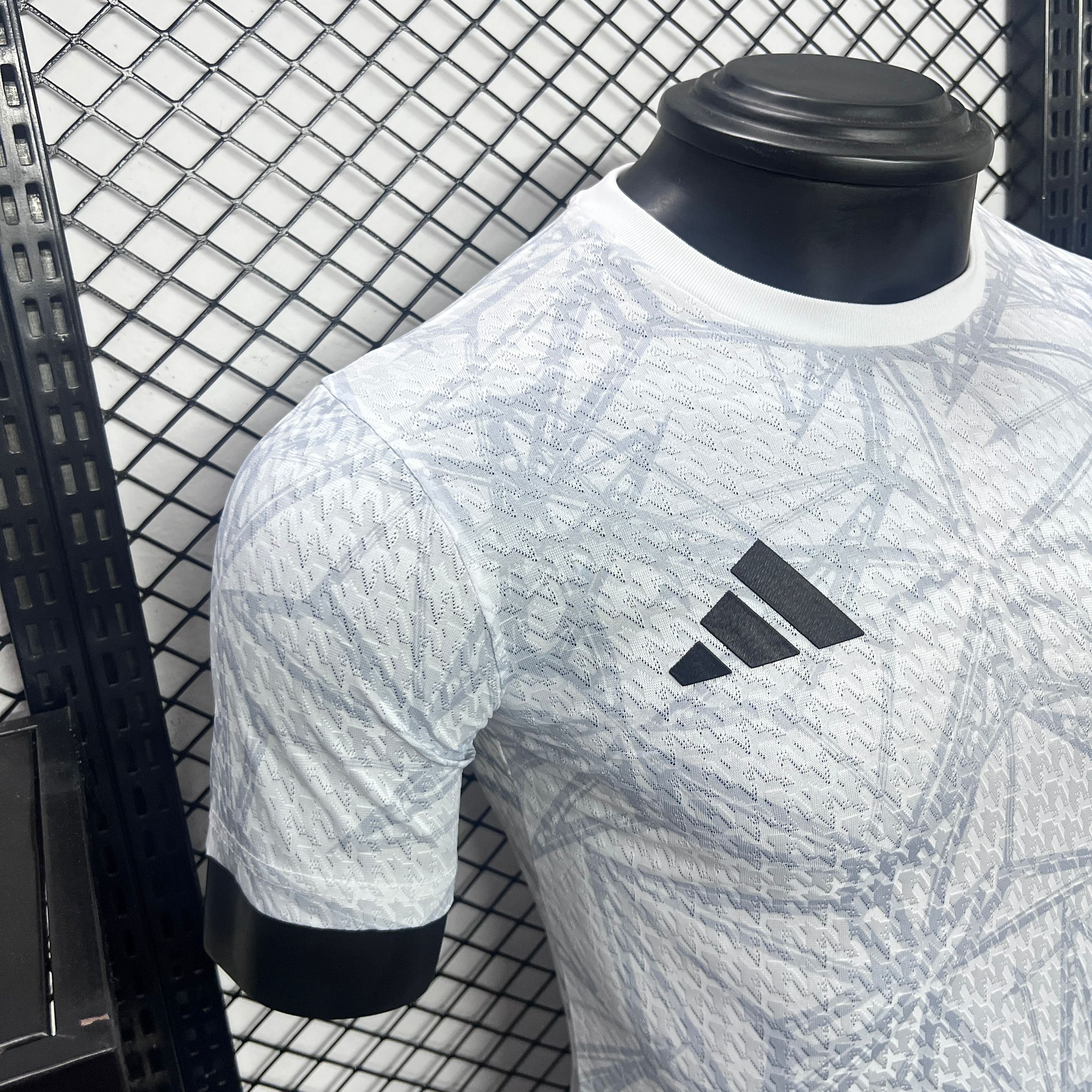 Real Madrid 24-25 Pre-Match Jersey - Player Version - Unitedfutballjersey