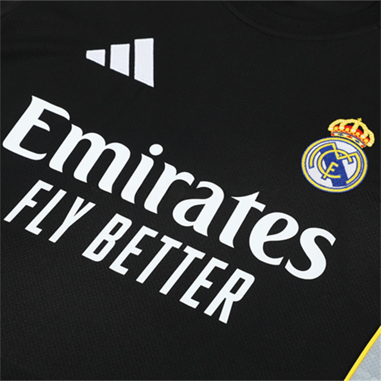 Real Madrid 25-26 Kids Short-Sleeve Training Set - Yellow Line Black Top and Black Shorts - Unitedfutballjersey