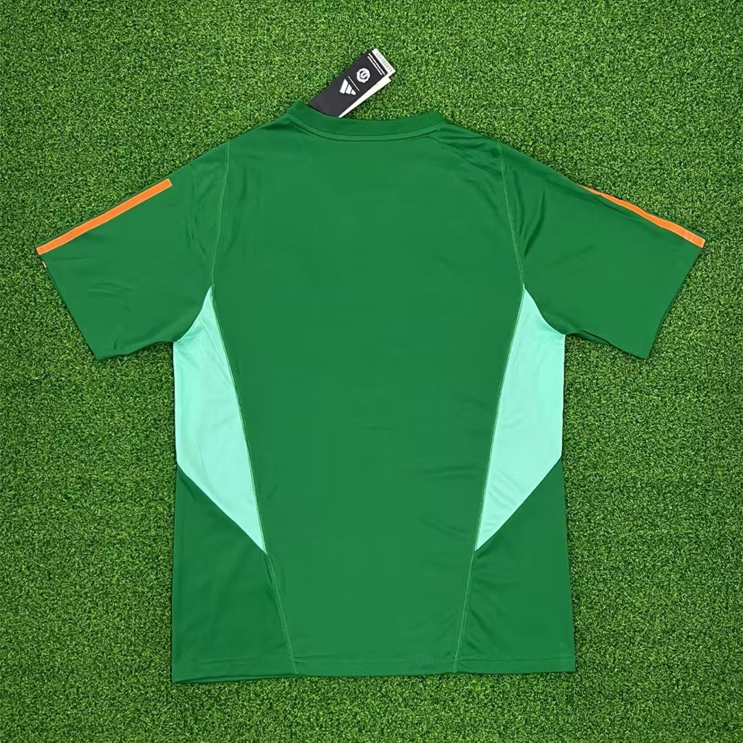 Manchester United 23-24 Pre-match Jersey - Fans Version - Unitedfutballjersey