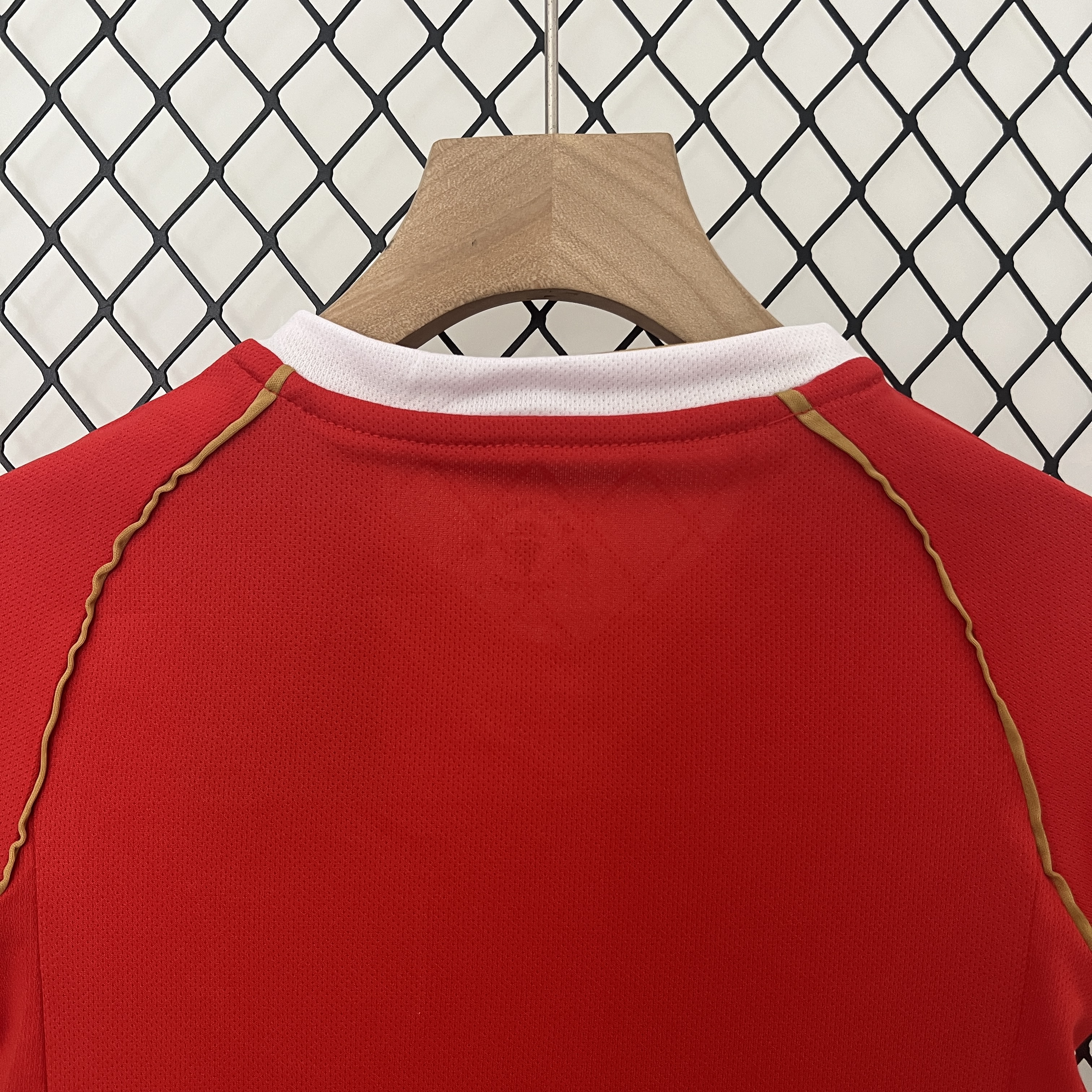 Manchester United Retro 2006-07 Home Stadium Kids Kit - Unitedfutballjersey