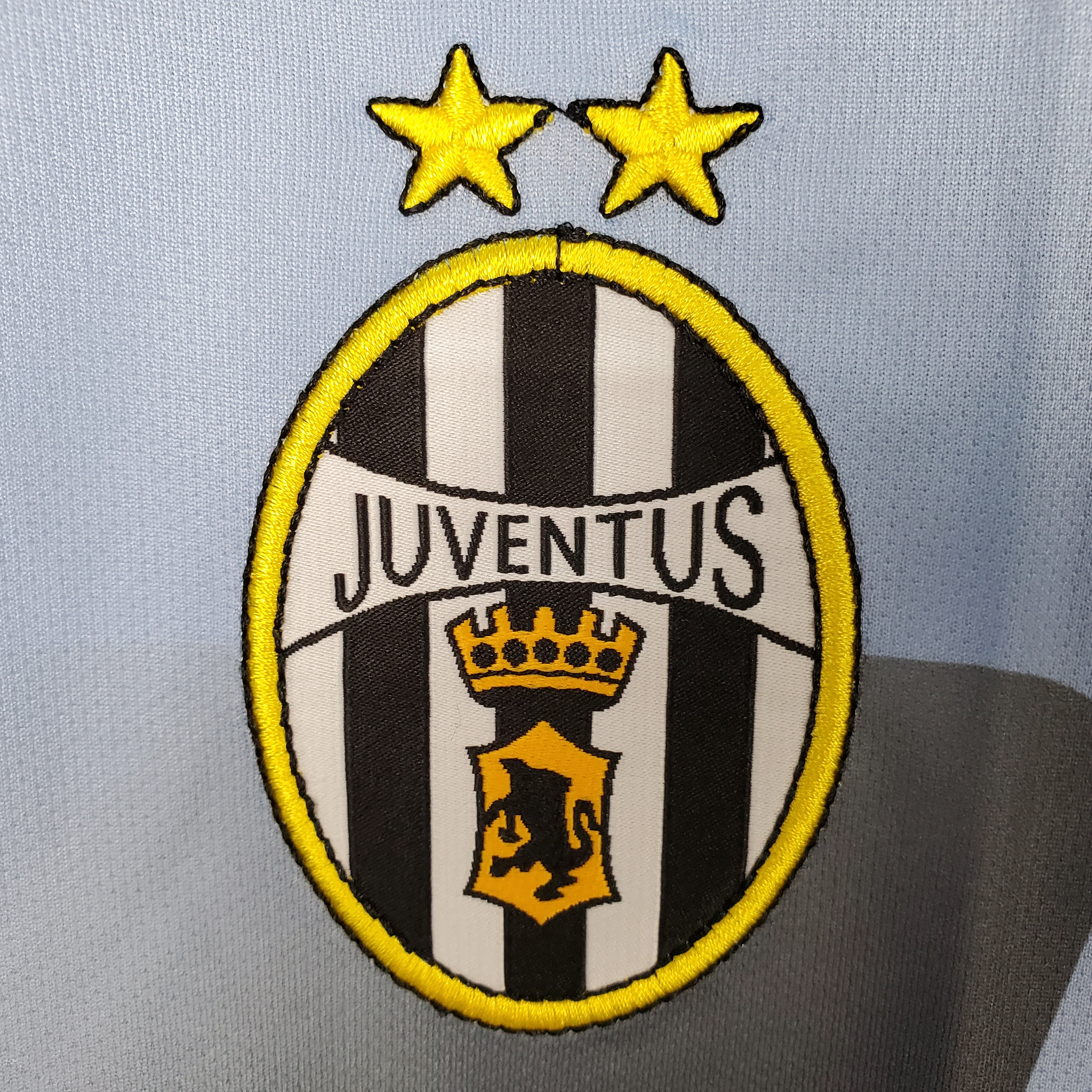 Retro Juventus 2002-03 Blue Goalkeeper Jersey - Unitedfutballjersey