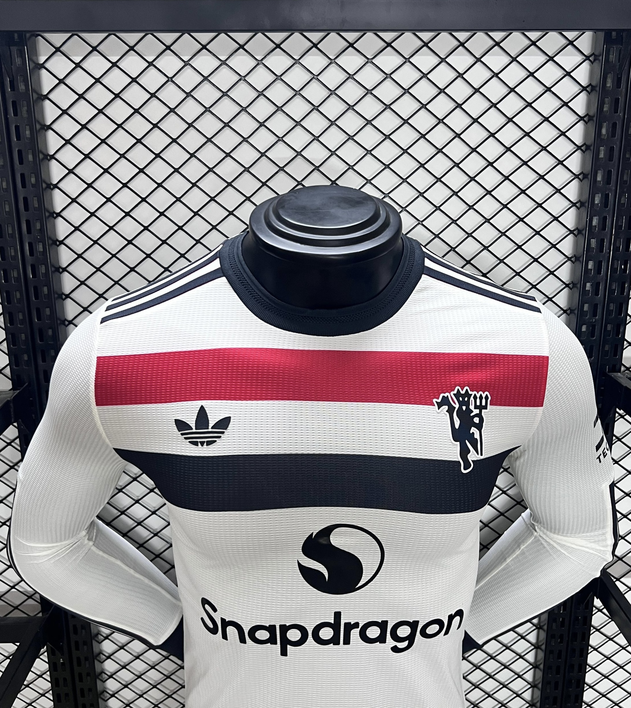 Manchester United 24-25 Third Long Sleeve Jersey - Player Version - Unitedfutballjersey