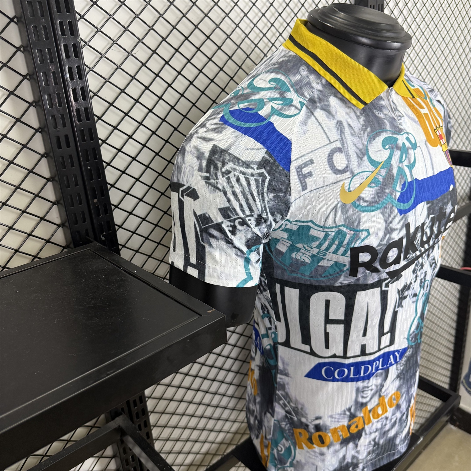 B.A.R.S.A 25-26 Ronaldinho Photo Collage Style POLO Colorful Special Jersey - Player Version - Unitedfutballjersey